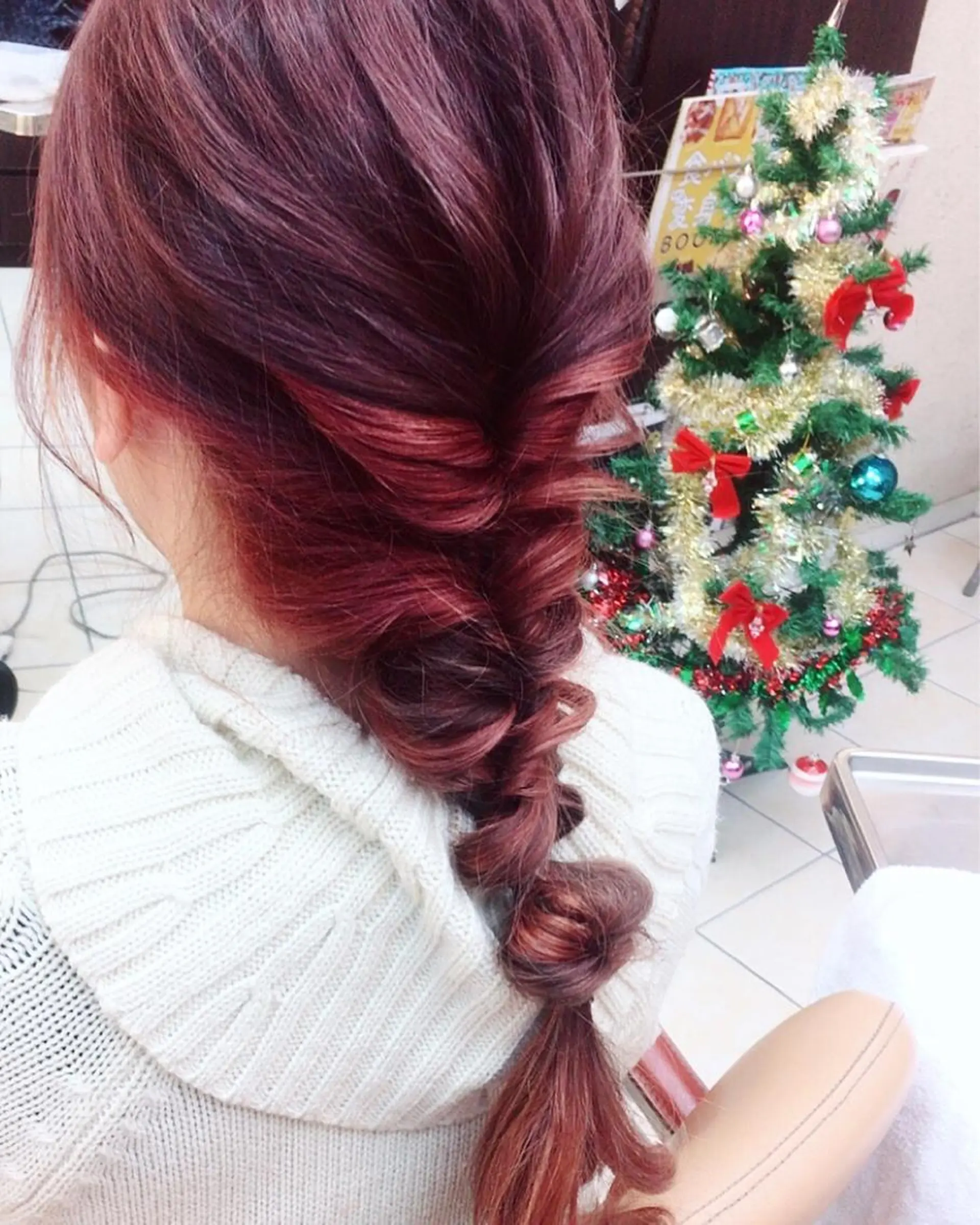 セミロング カラー ヘアアレンジ Minami .のヘアスタイル