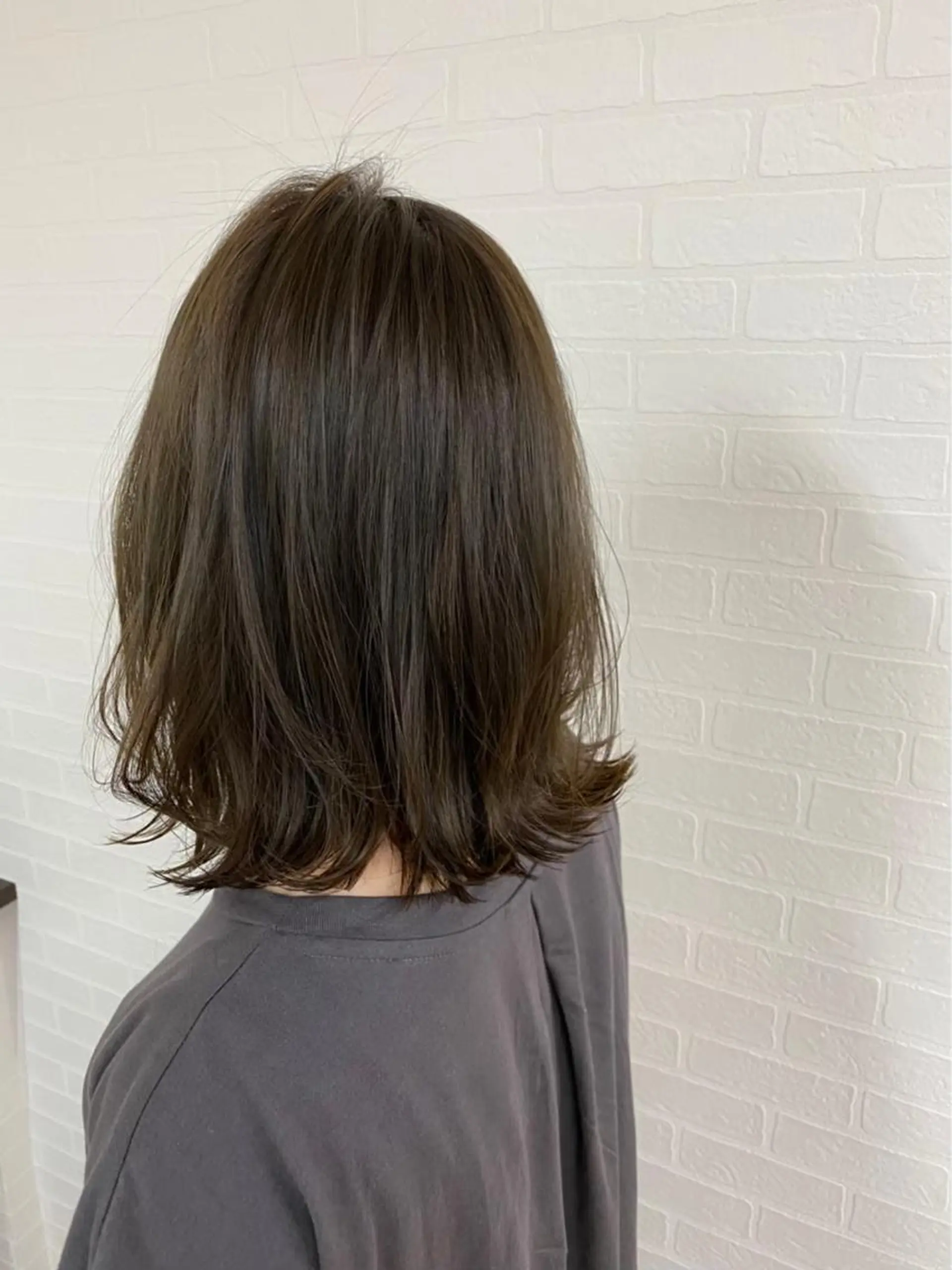 セミロング カラー 🎁無料カットカラー 📷撮影モデル募集✨のヘアスタイル