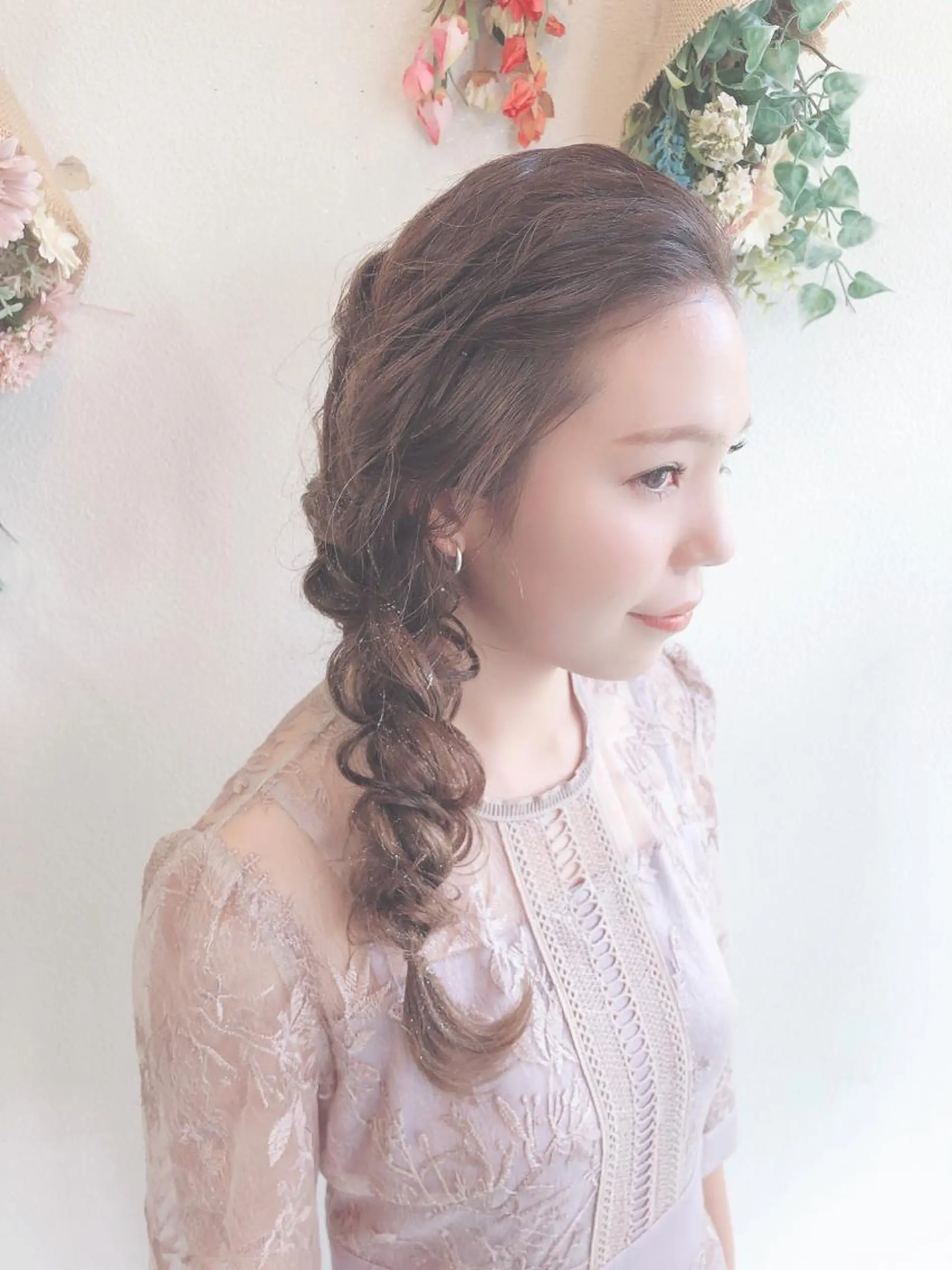 セミロング 西 めぐみのヘアスタイル