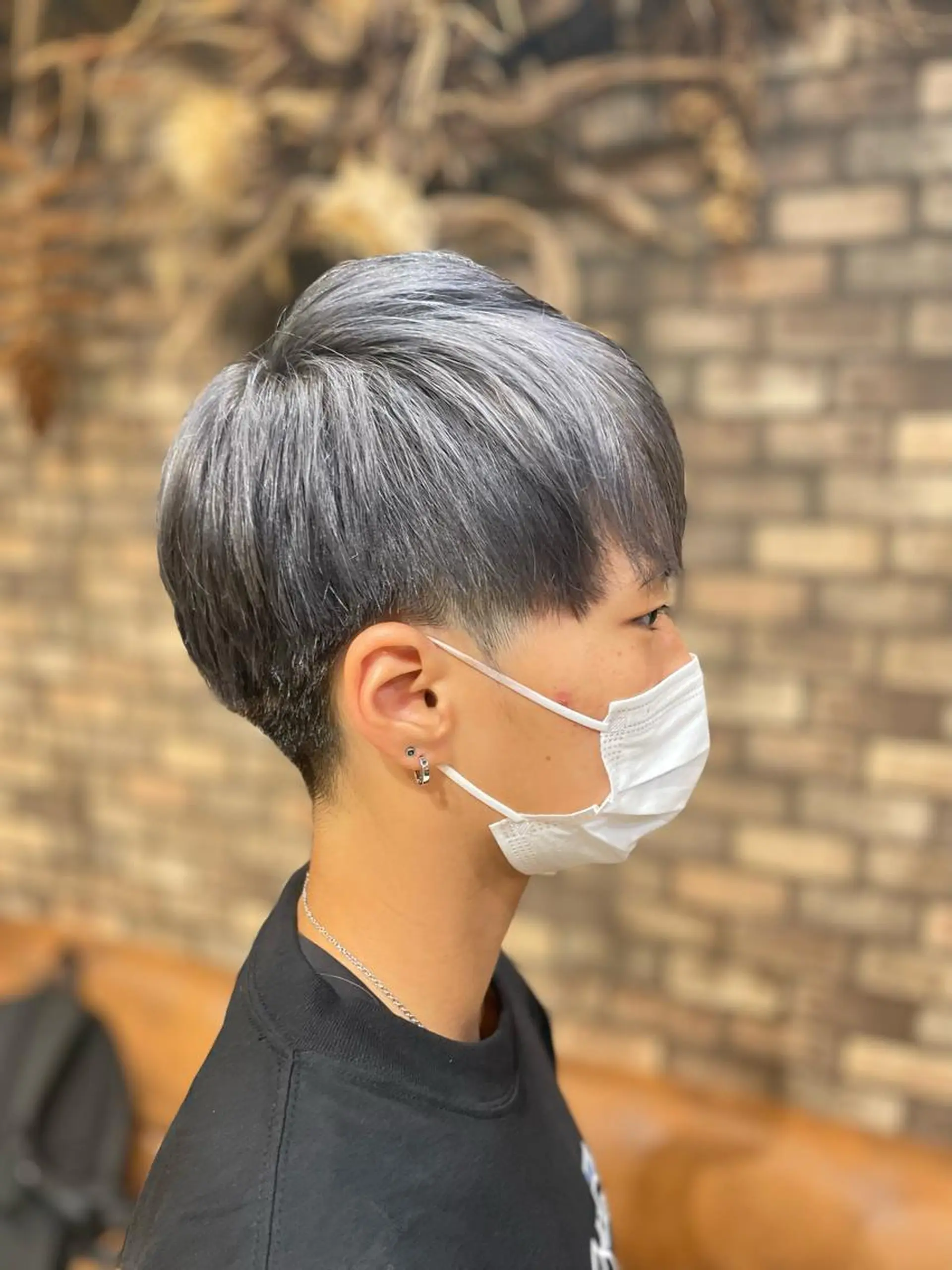 ショート カラー バレイヤージュ ブリーチ ケアブリーチ ダブルカラー イヤリングカラー ✨ハイトーン✨ダブル カラー✨シバサキのヘアスタイル