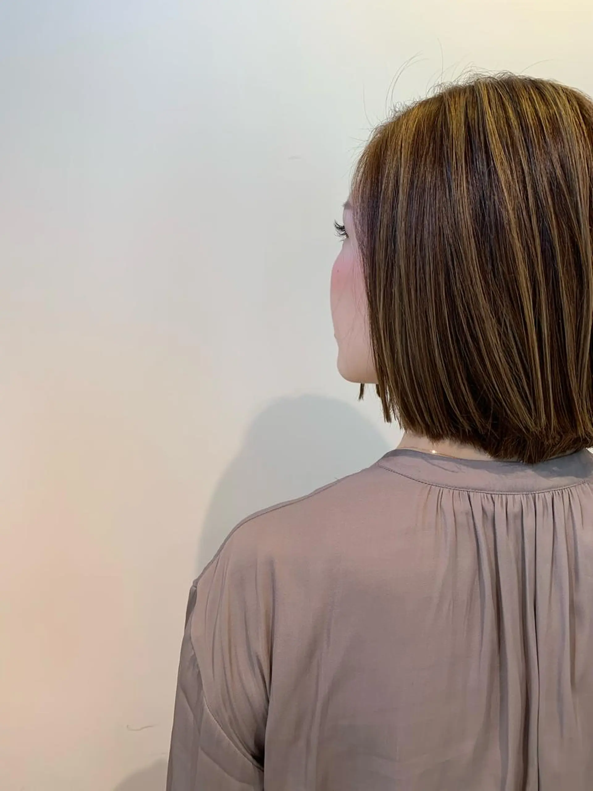 ショート カラー ROUTE ルートのヘアスタイル