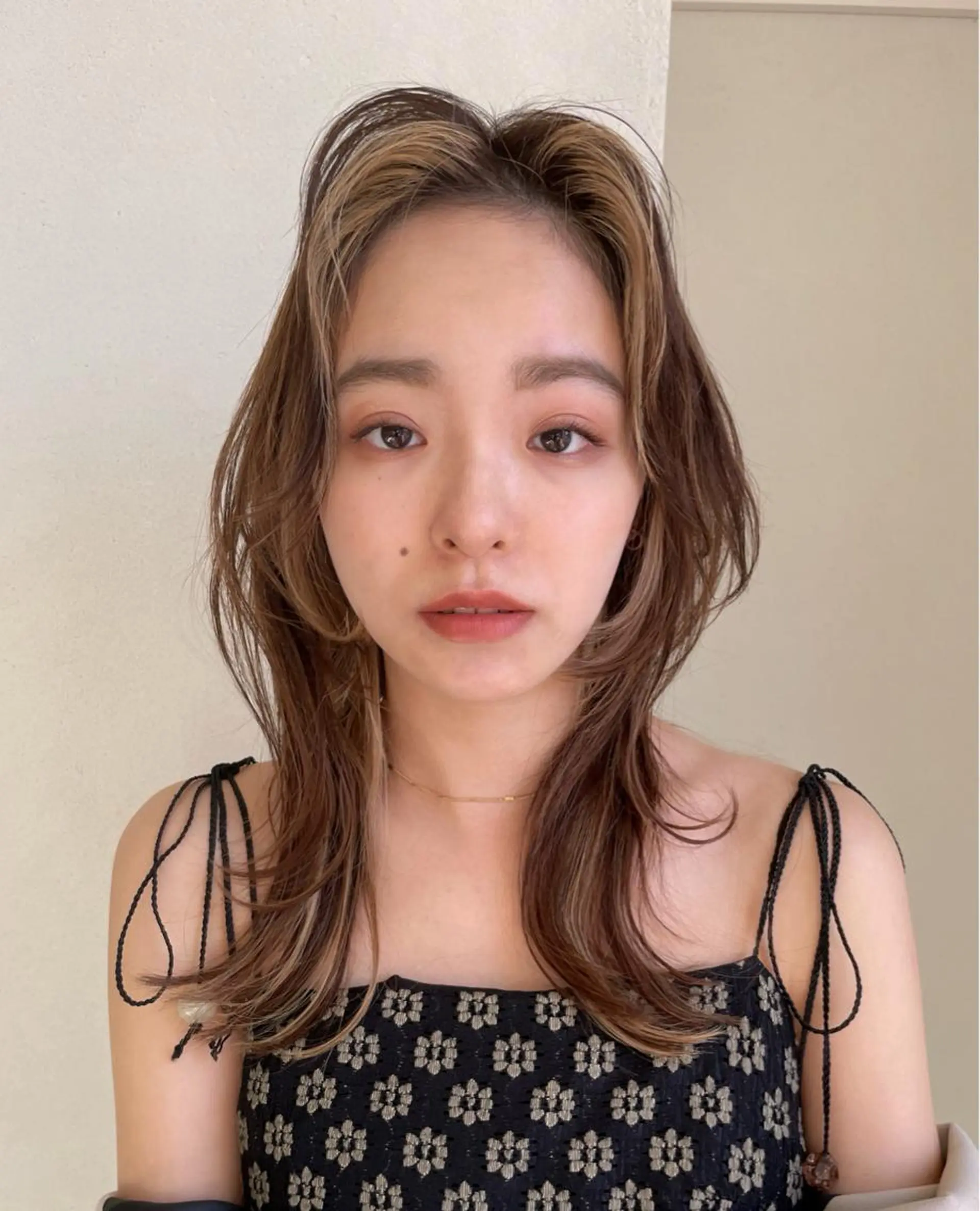 セミロング カラー unico.所属・韓国ヘア/暖色カラー 新美多英のヘアスタイル