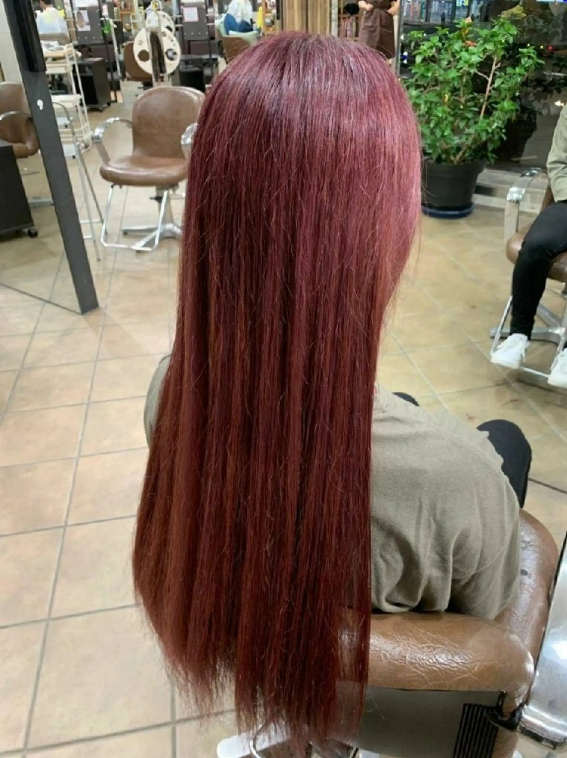 ロング ヘアカラー Luisハイライト　 喜連瓜破、髪質改善のヘアスタイル