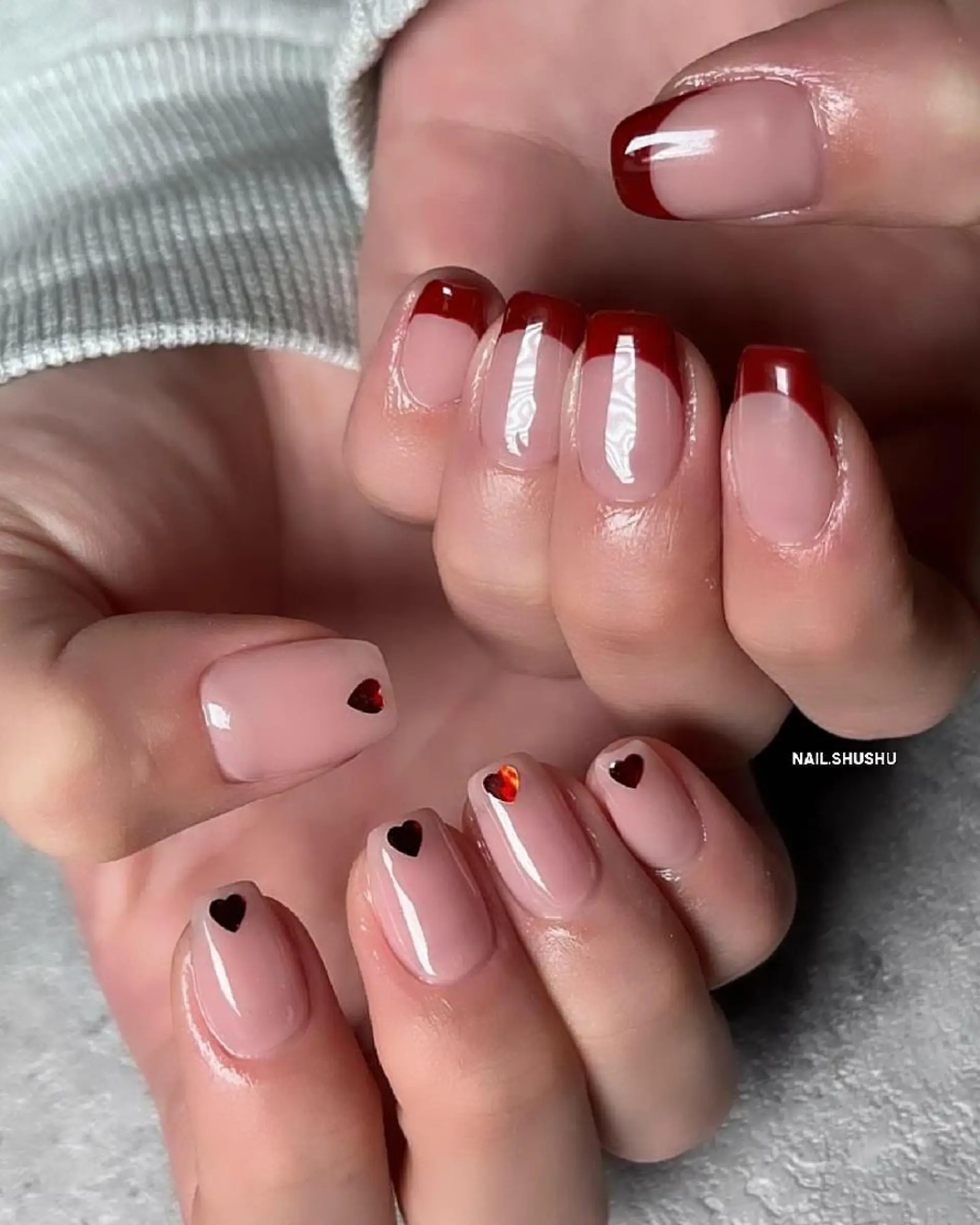 ネイル 持ち込み ニュアンスネイル シンプルネイル 冬ネイル 3dパーツ/流行り 👧shushu❤️のネイルデザイン