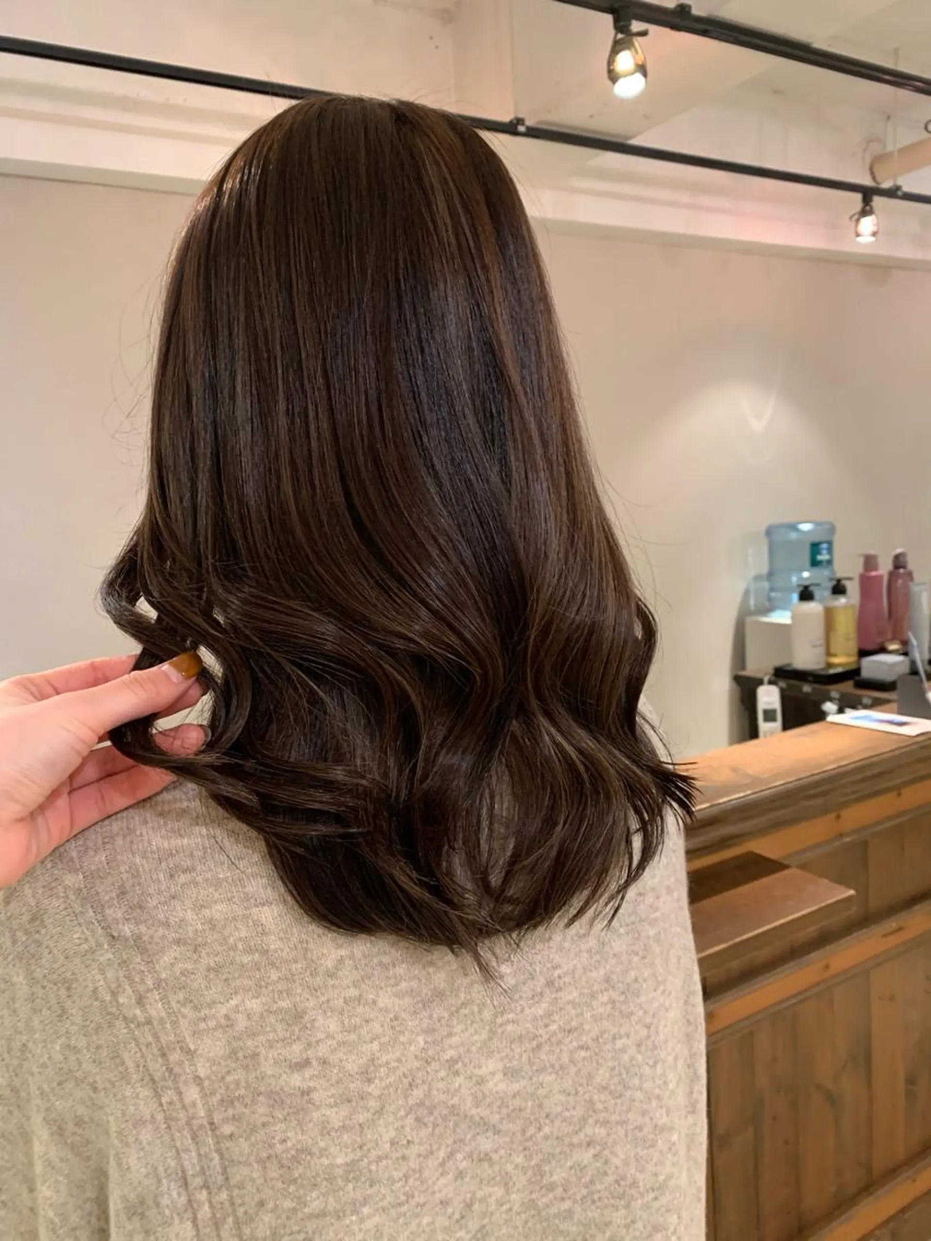 ミディアム 透明感/オリーブ/ グレージュ/YUKAのヘアスタイル