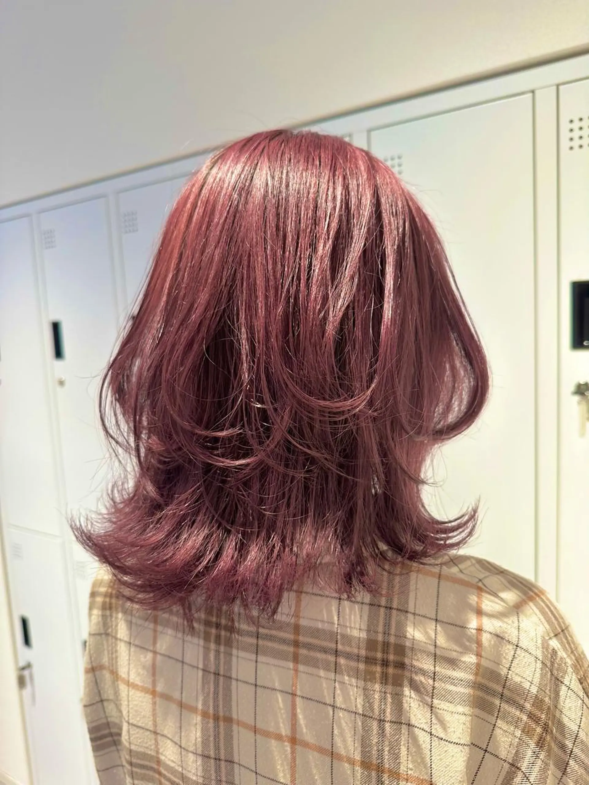 セミロング カラー ヘアアレンジ Design Color🐰アユミのヘアスタイル