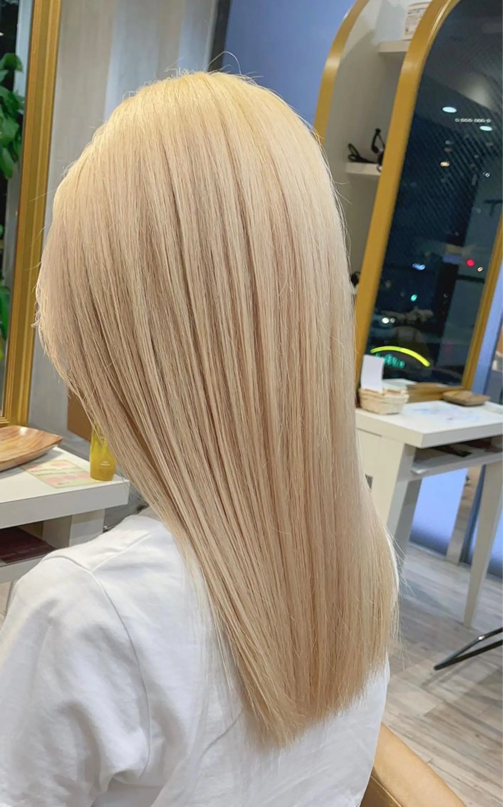 ミディアム カラー Lond strada 心斎橋所属・🍀小川大輔🍀 ボブ/ブリーチ🥇のヘアスタイル