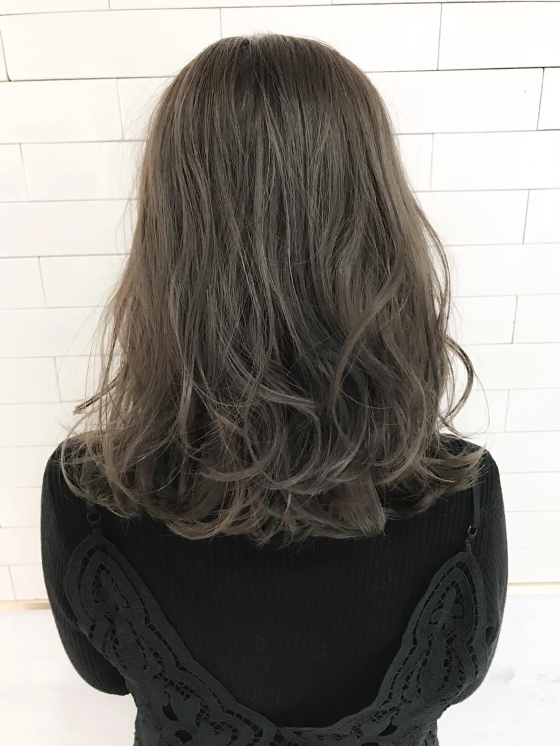 ミディアム カラー グレージュ 外国人風カラー LA KING GINZA TOKYO所属・🧡ショートの達人 🧡SHOのヘアスタイル