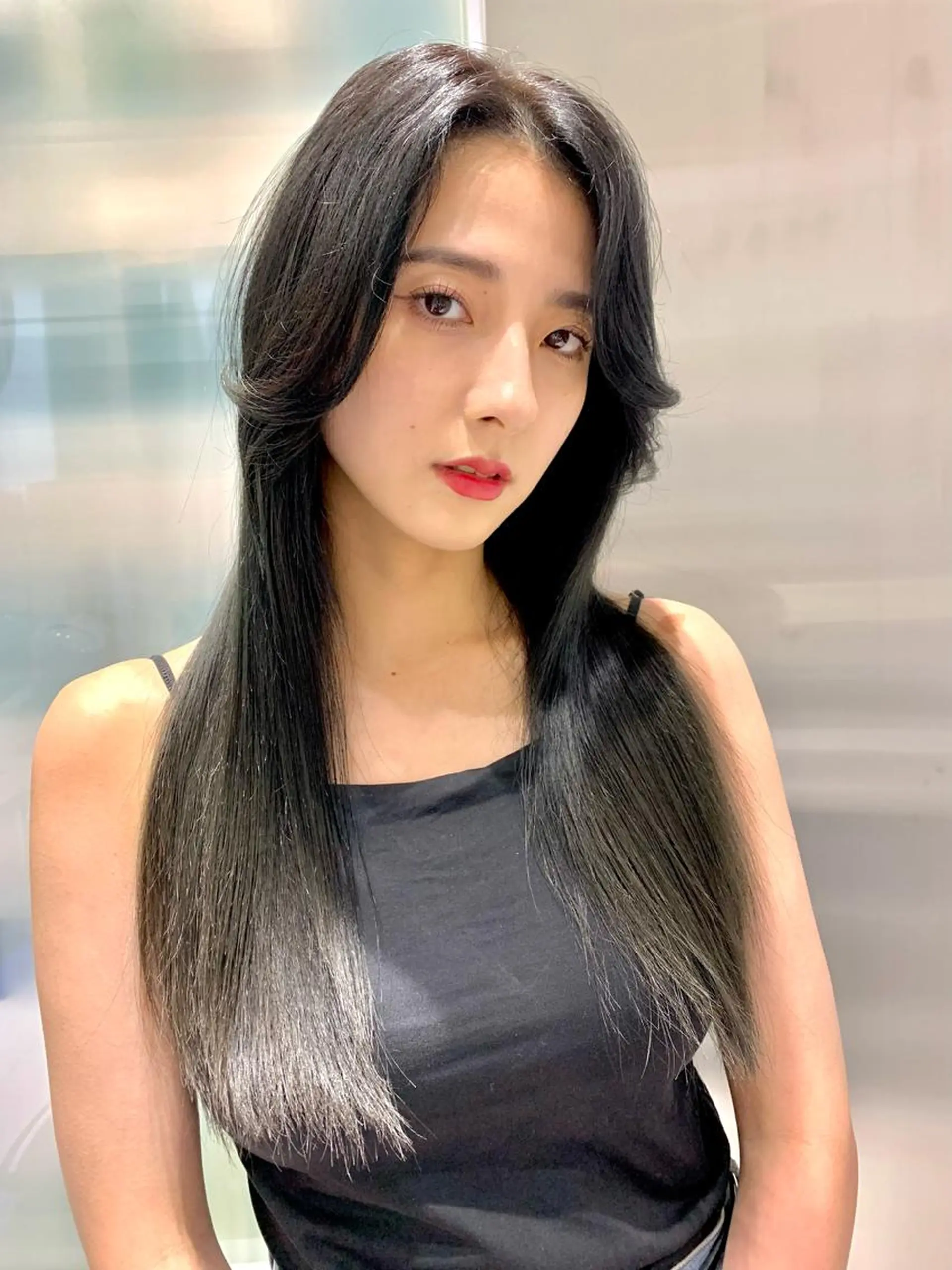 ロング カラー デザインヘア 小林裕史のヘアスタイル