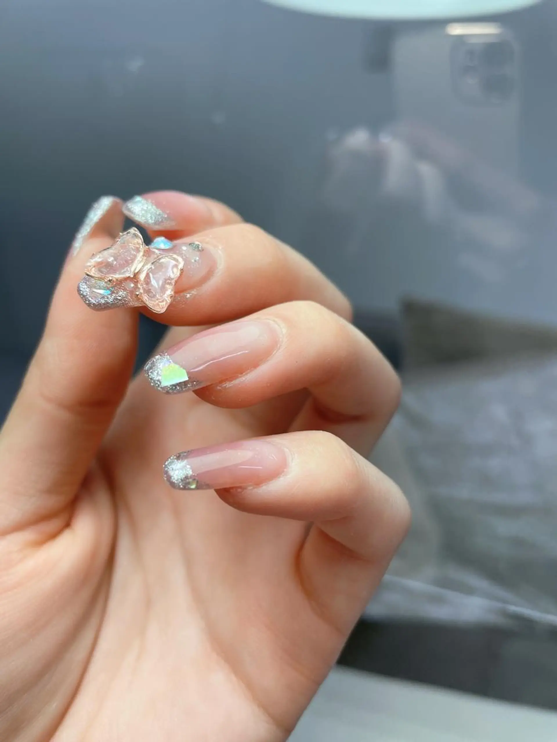 ネイル フレンチネイル ガラスフレンチ グラデーション private EMILIA/横浜のネイルデザイン