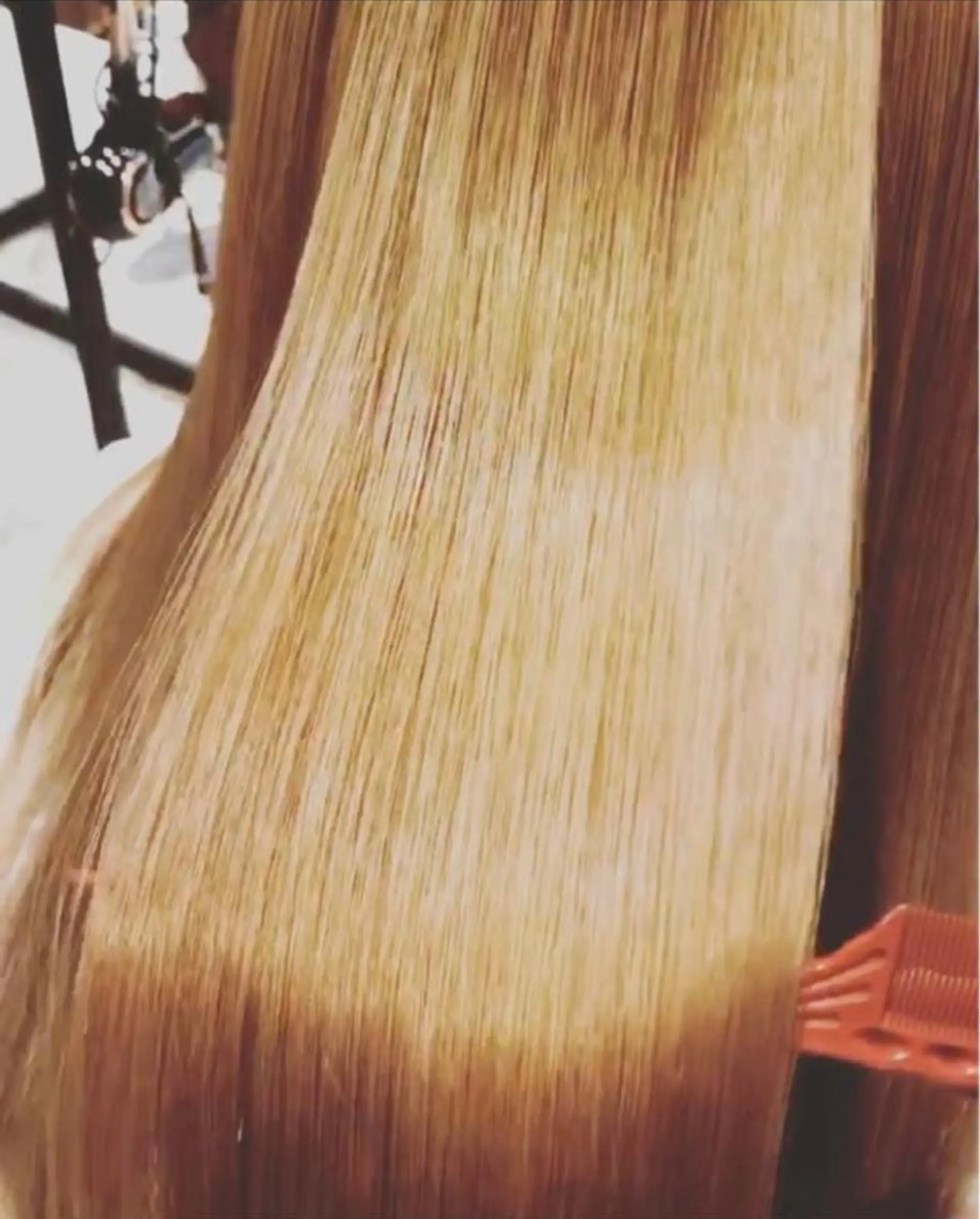 ロング ASONE所属・小出 健介のヘアスタイル