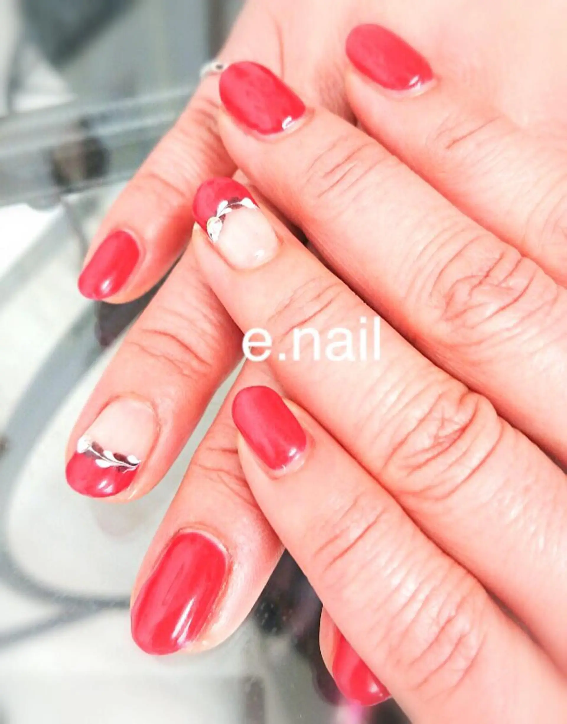 ネイル e.nail所属・和賀井 恵理のネイルデザイン