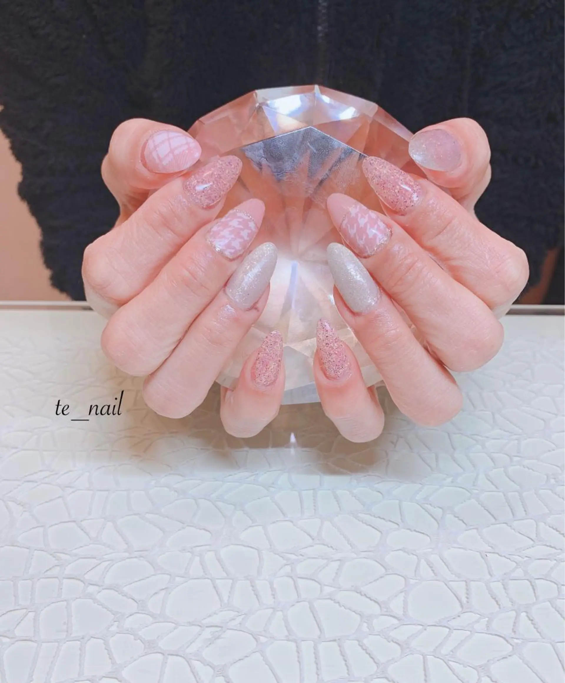 ネイル ラメ(グリッター) ストーンネイル ｔe_ nailのネイルデザイン
