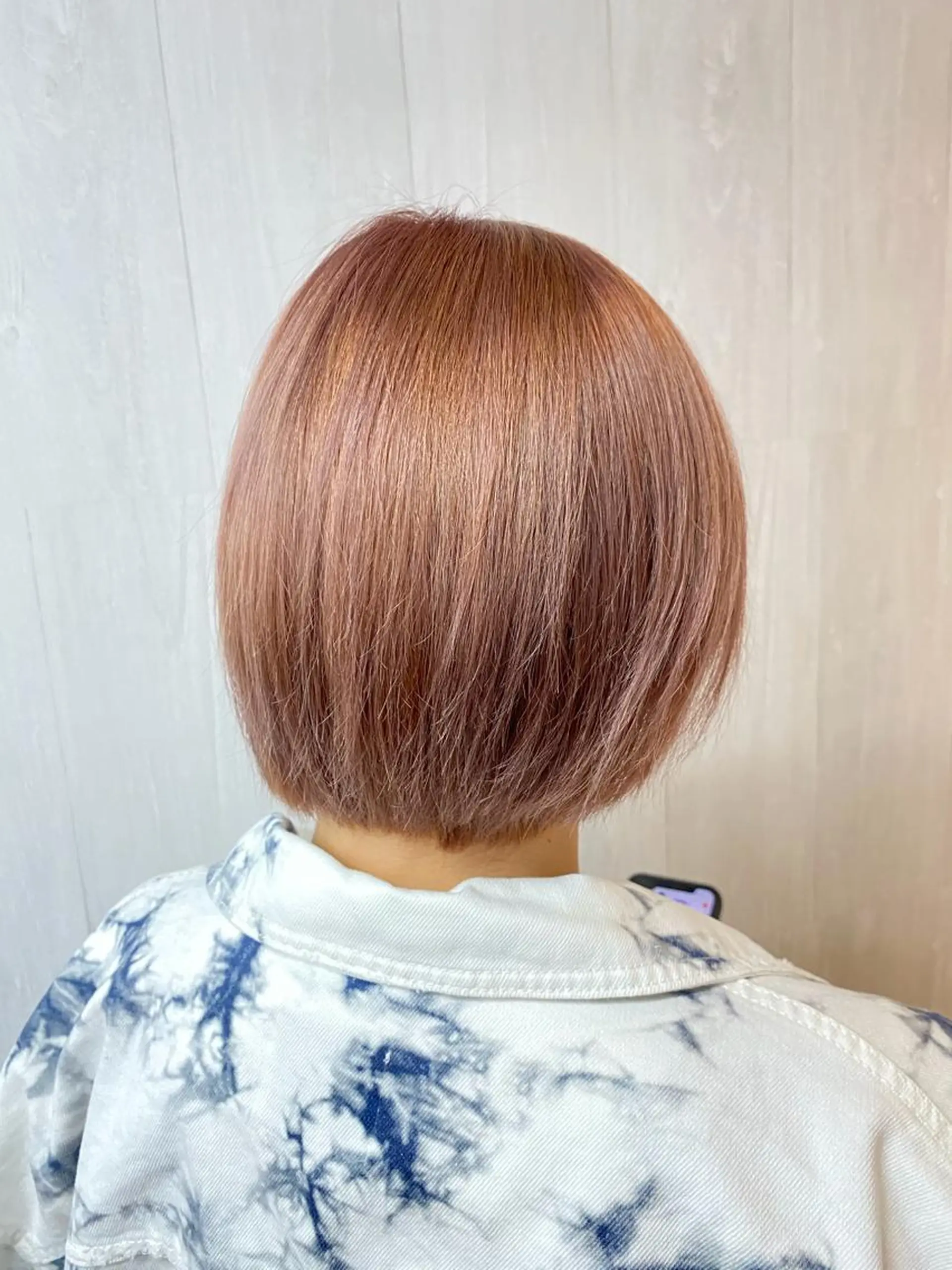 ショート カラー GLOSS 心斎橋 山上のヘアスタイル