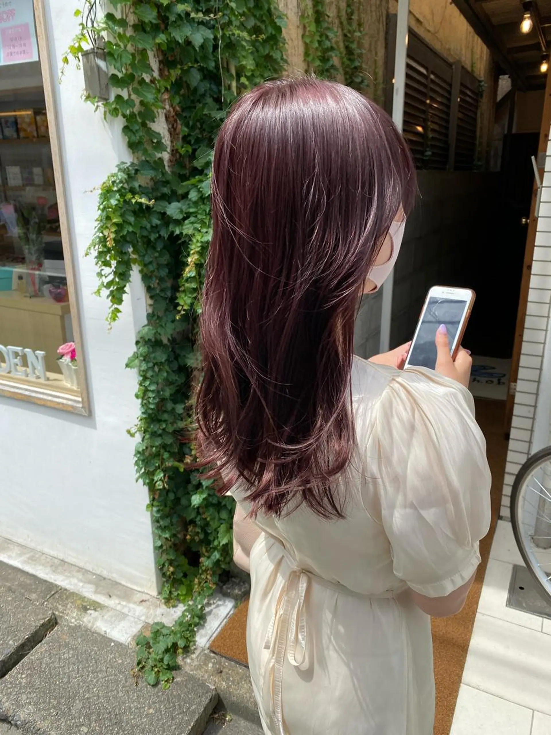 セミロング カラー ブラウンカラー ピンクカラー ピンクブラウン 吉田 光佑のヘアスタイル
