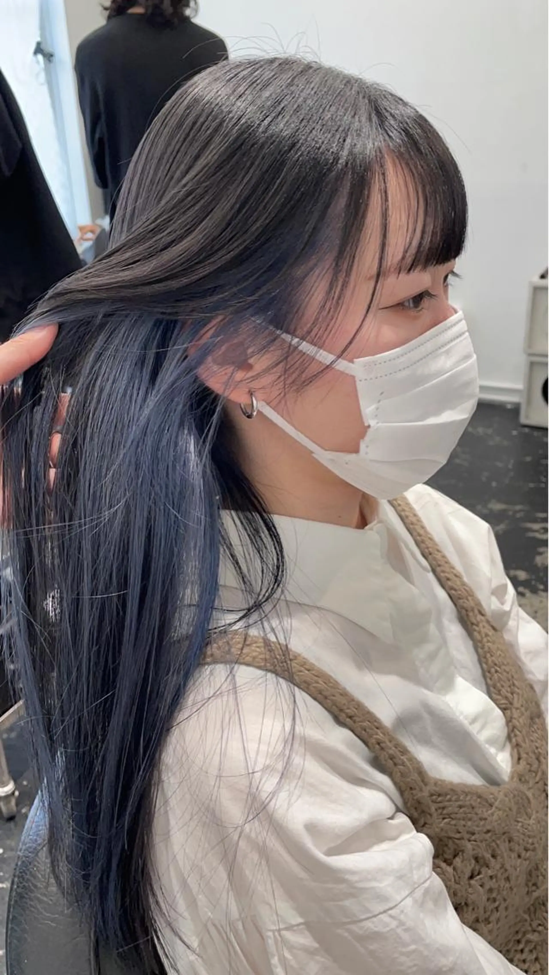 ロング カラー ヘアアレンジ ブリーチ ネイビーカラー カット ヘアカラー トリートメント 艶ハイトーン/ヘア アレンジAYAKAのヘアスタイル