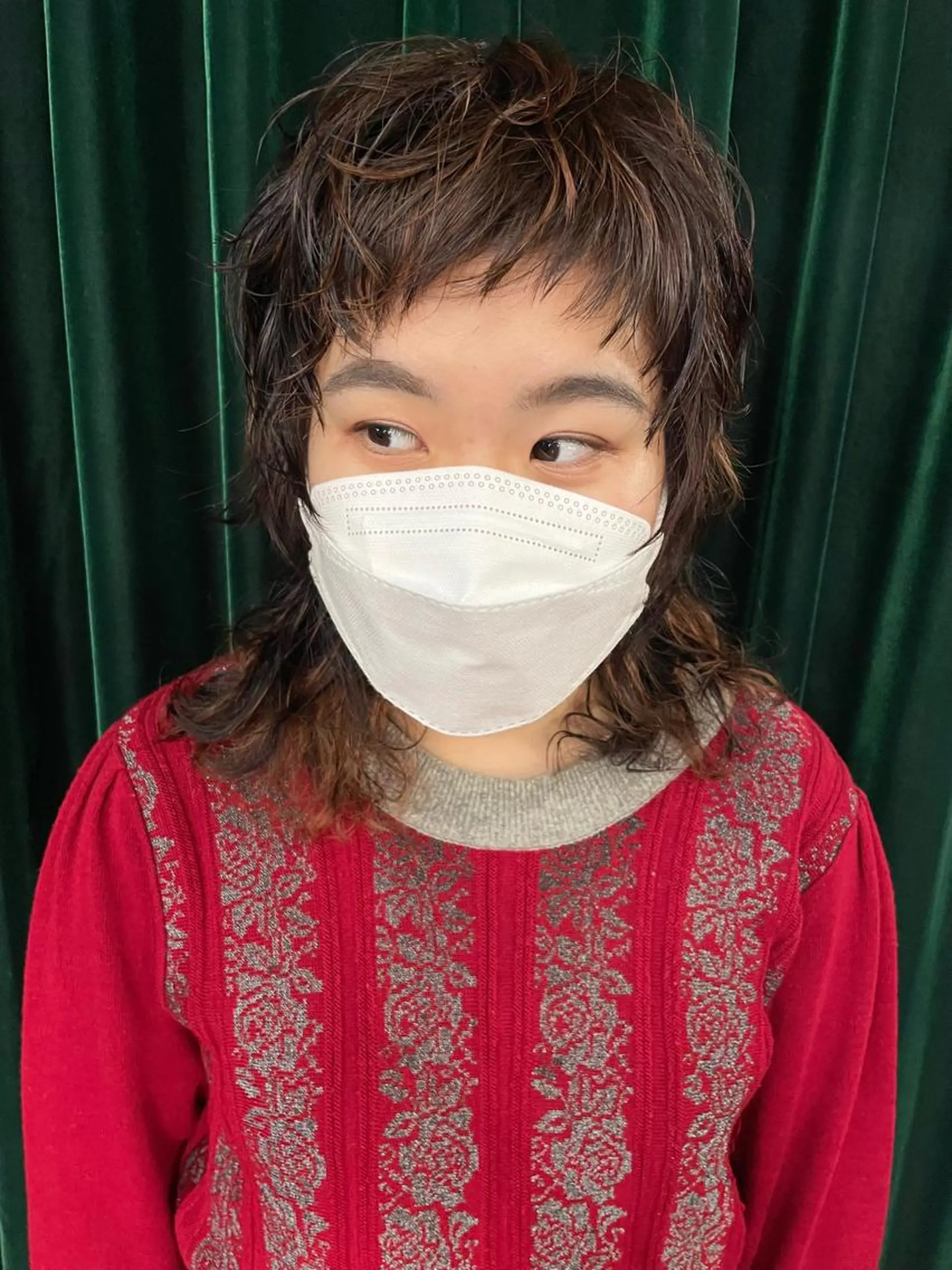 ミディアム ウルフカット vivre libre所属・vivre libreのヘアスタイル