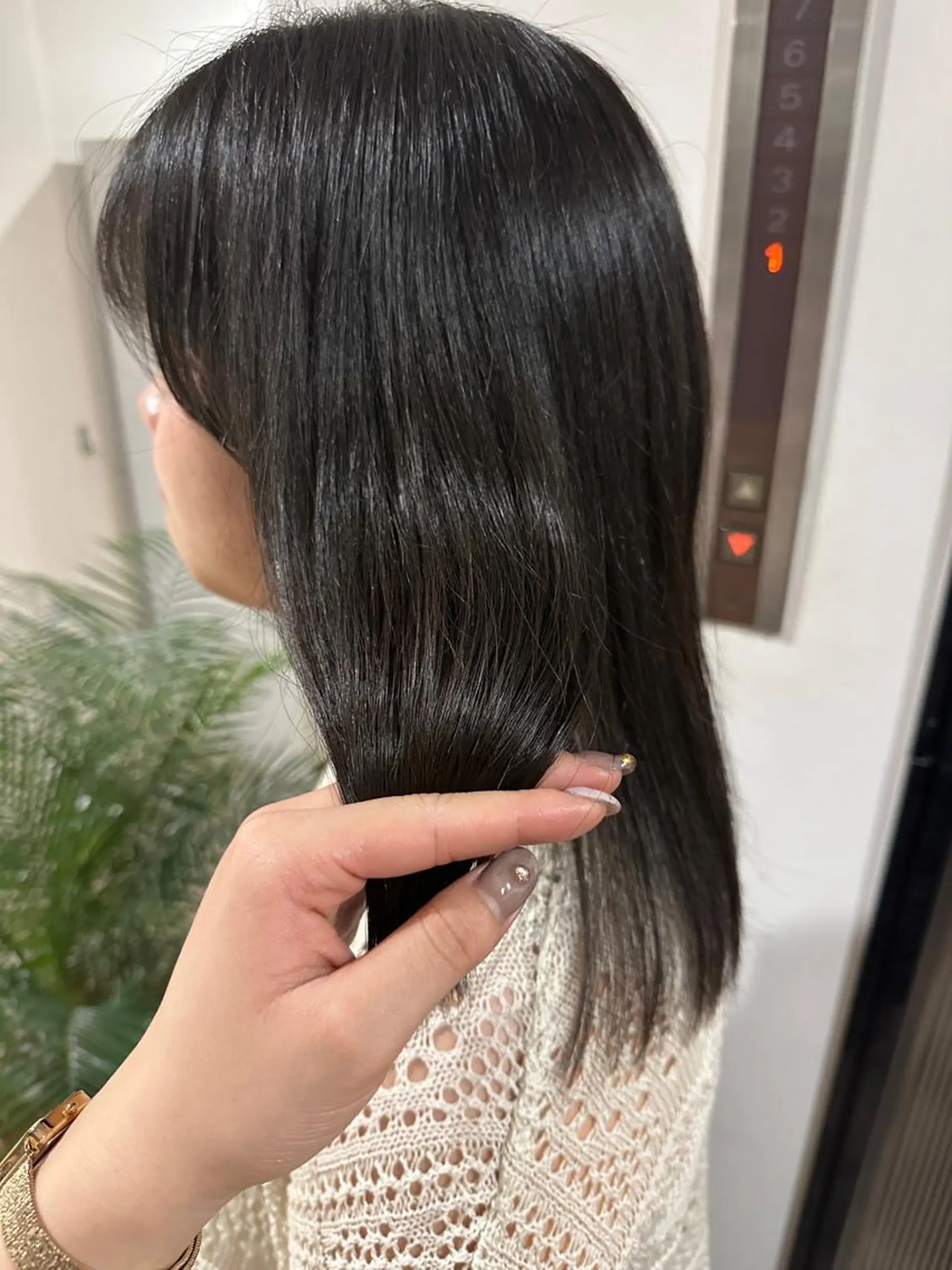 カラー グレージュ 髪質改善/似合わせ カラー/レイヤーのヘアスタイル