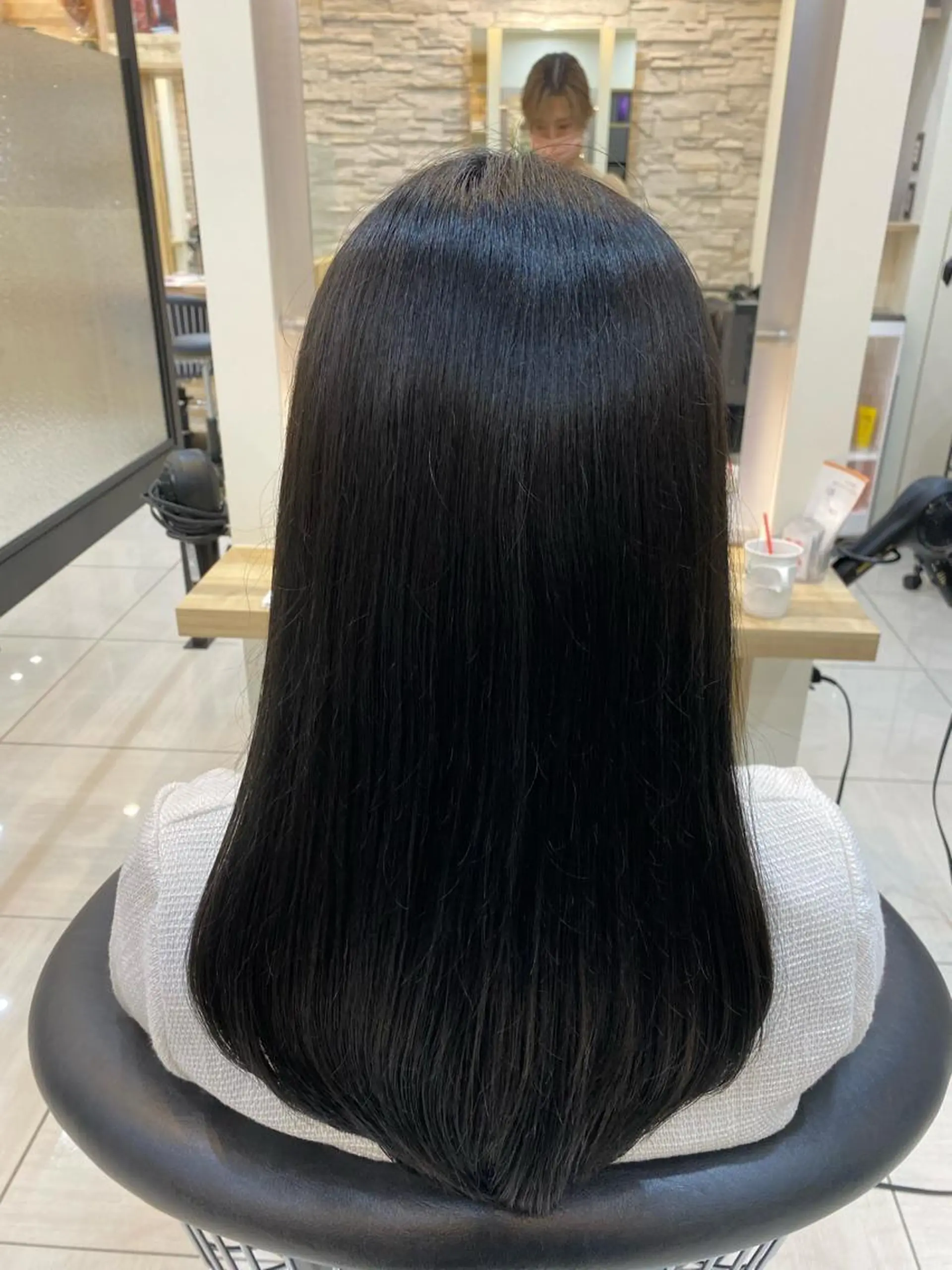 ロング 韓国風ヘア 韓国ヘア／艶カラー minamiのヘアスタイル