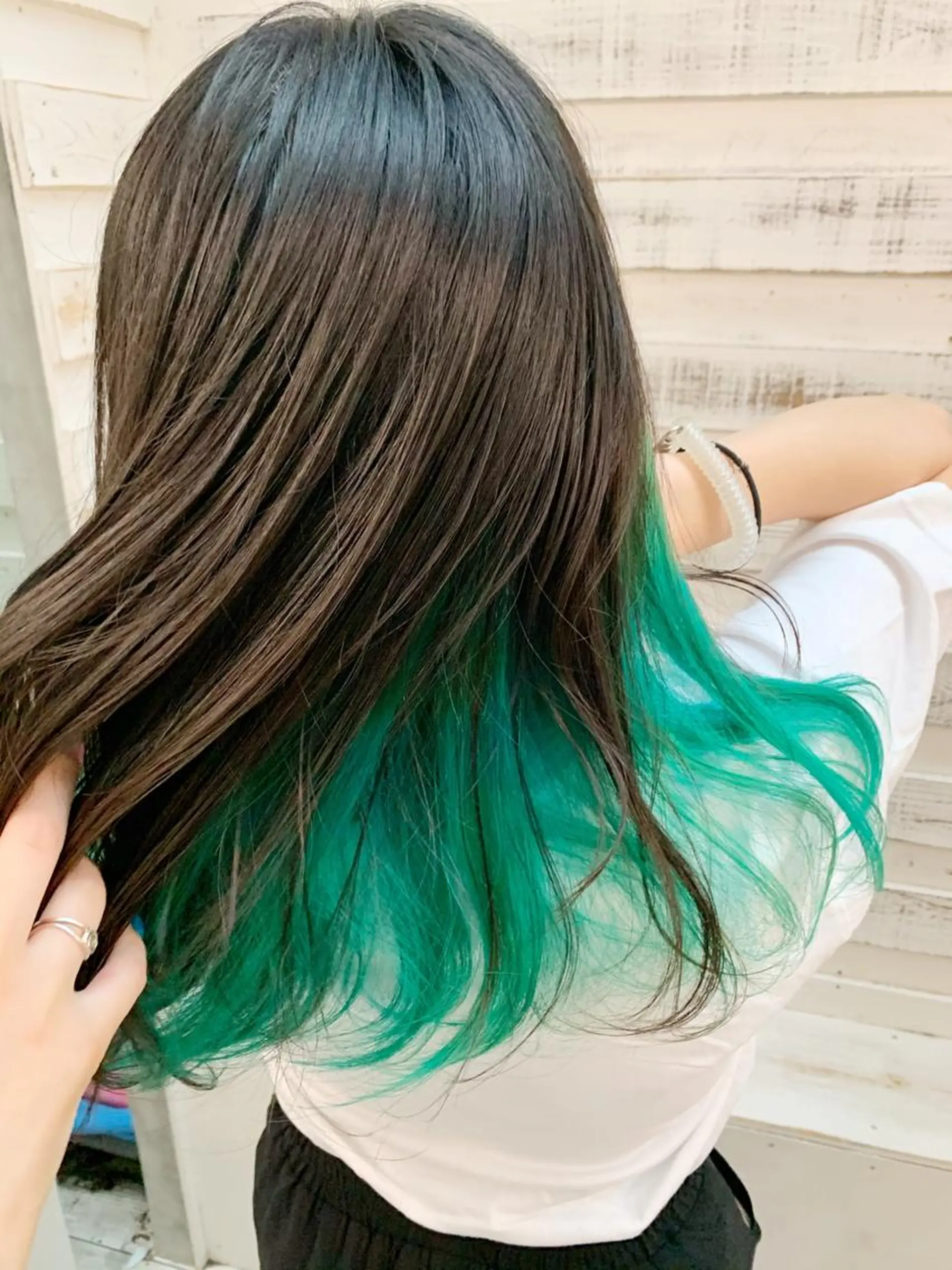 ミディアム カラー ヘアアレンジ ハイライトカラー ハイライト 髪質改善 小顔カット 指名支持率NO.1 スタイリストのヘアスタイル