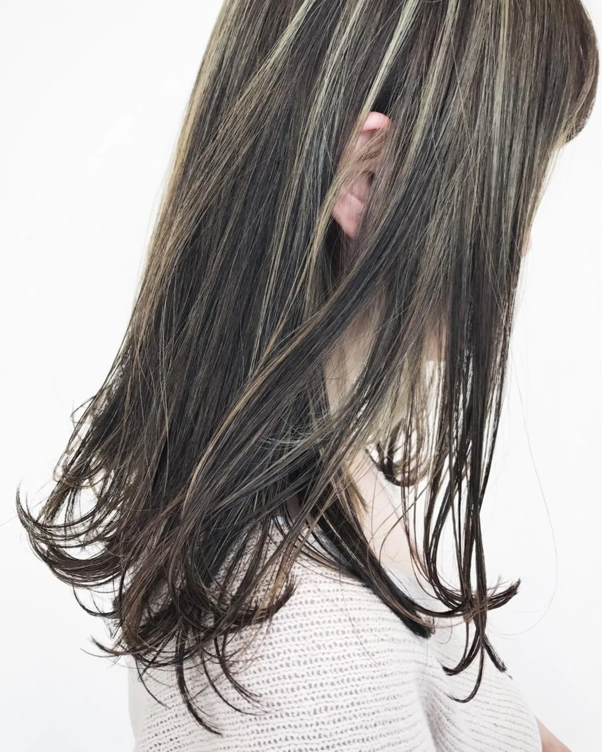 セミロング カラー 髪質改善サロン 心斎橋ARCHEのヘアスタイル