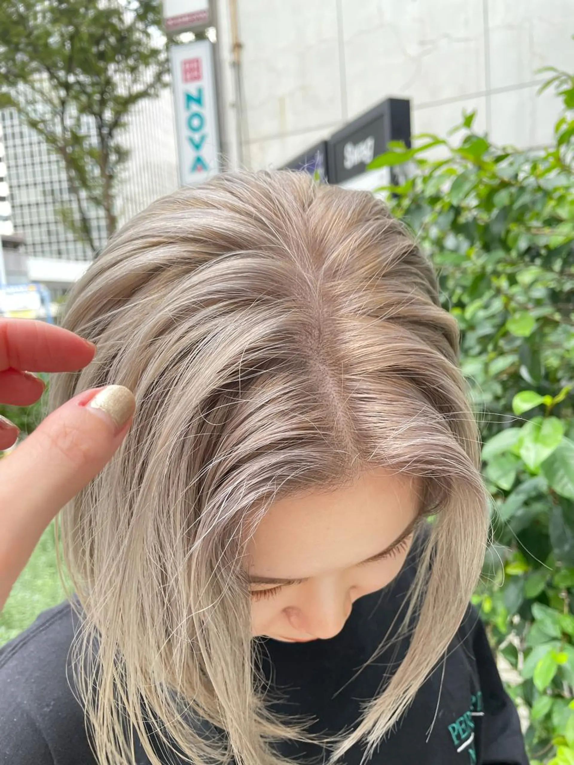 ミディアム カラー パーマ ヘアアレンジ メンズ キッズ ネイル マツエク・マツパ ベージュカラー ミルクティーベージュ カット ヘアカラー トリートメント tatsumi/ボブ ウルフ/レイヤーのヘアスタイル