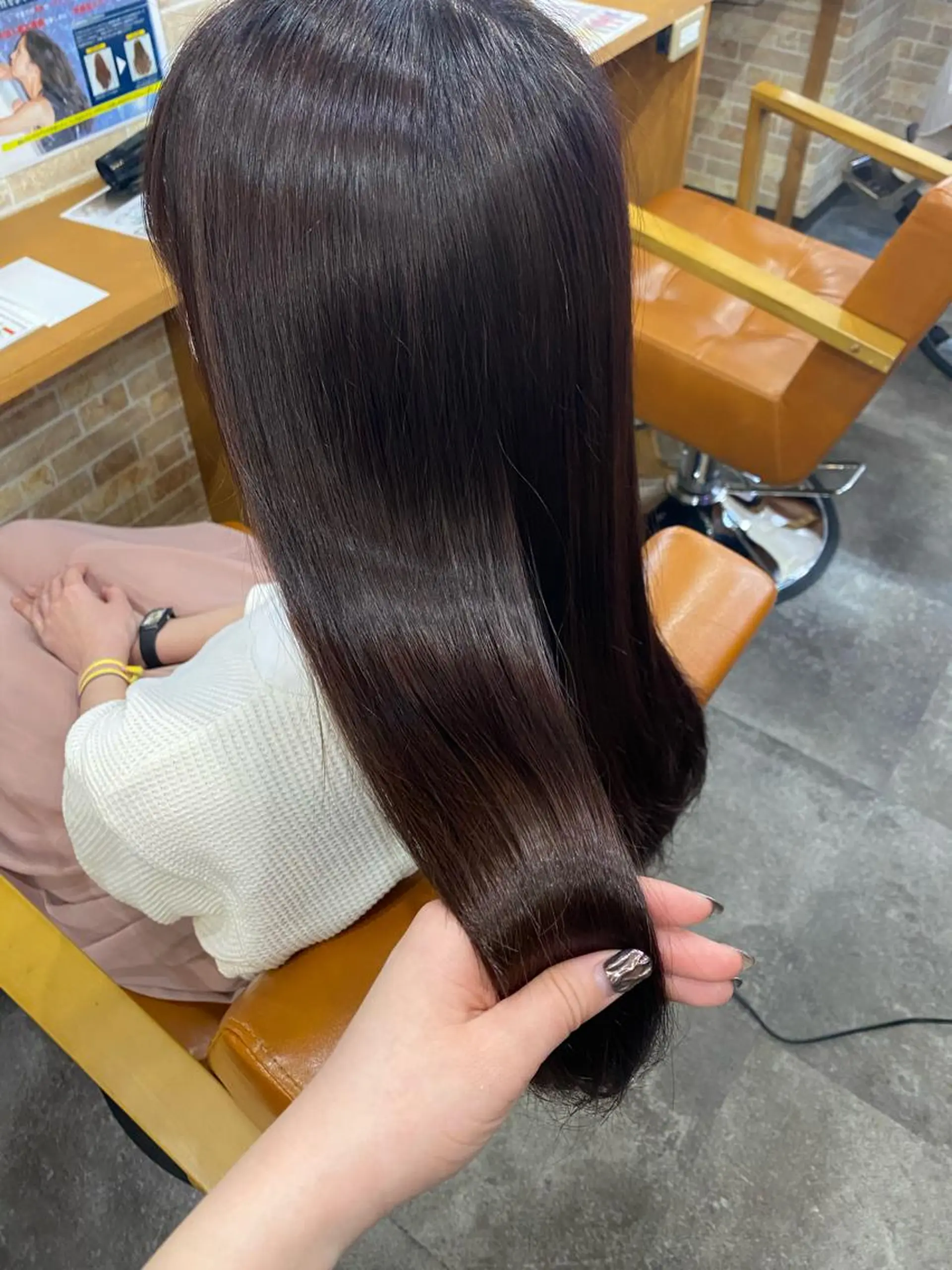 ロング 美髪ヘア 🤍erikaのヘアスタイル