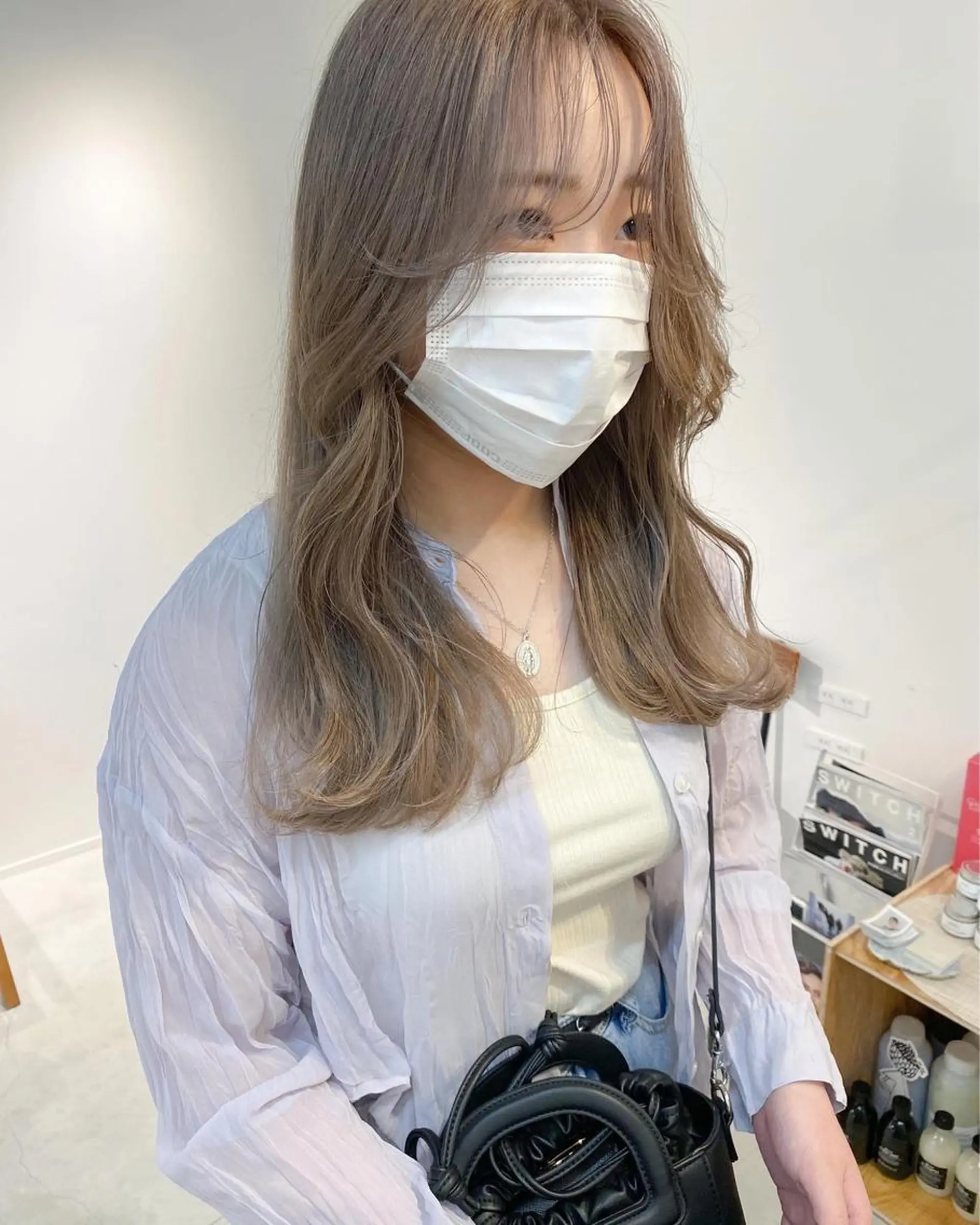 ロング カラー ベージュカラー ブリーチ ハイトーンカラー ハイトーンベージュ 顔周りカット fit stand所属・fit stand /HIIRAGIのヘアスタイル