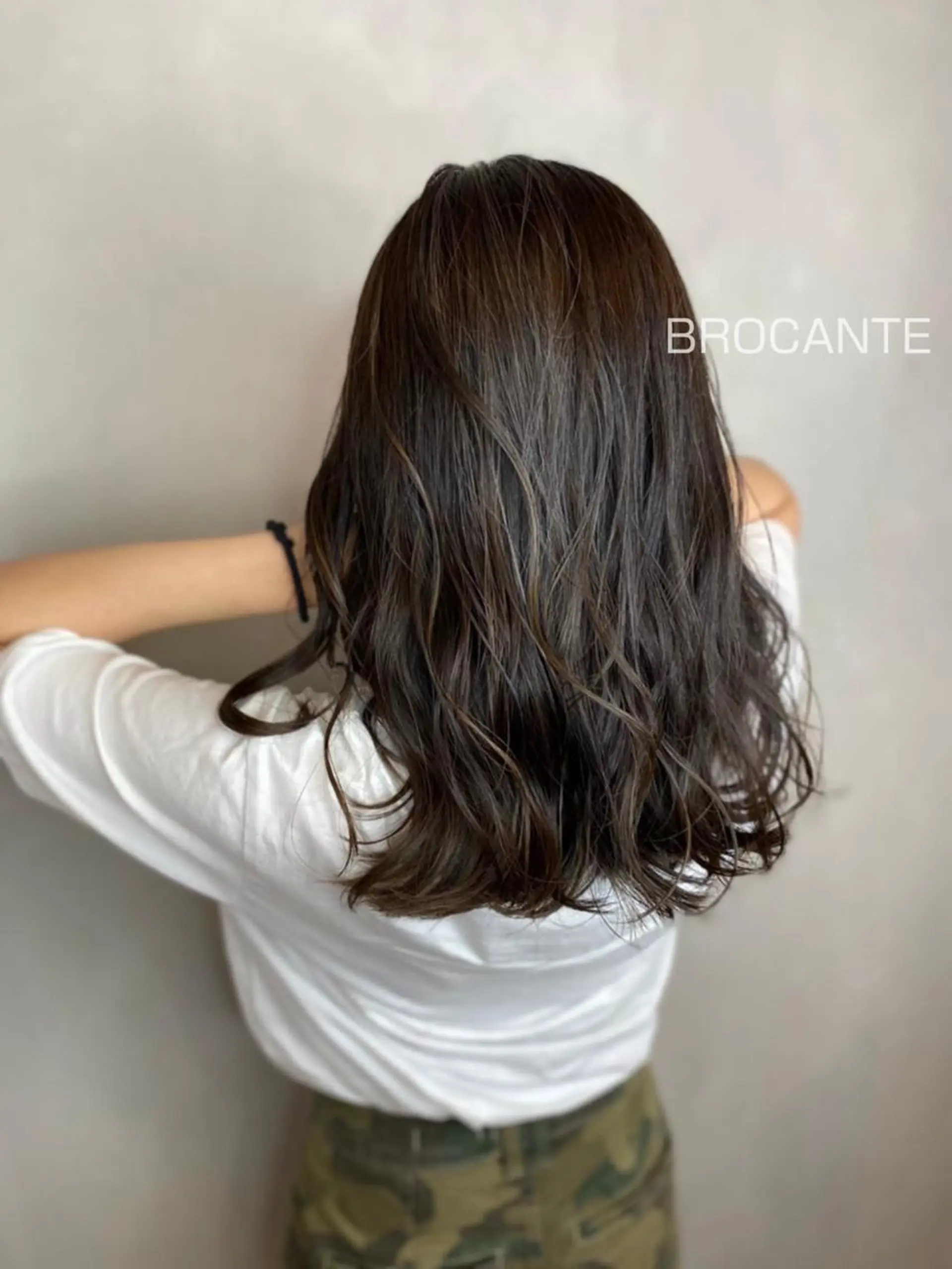 ロング カラー 韓国風ヘア シースルーバング カット ヘアカラー トリートメント L’atelier BROCANTE （ラトリエ　ブロカント）所属・BROCANTE立川 karasawa.nのヘアスタイル