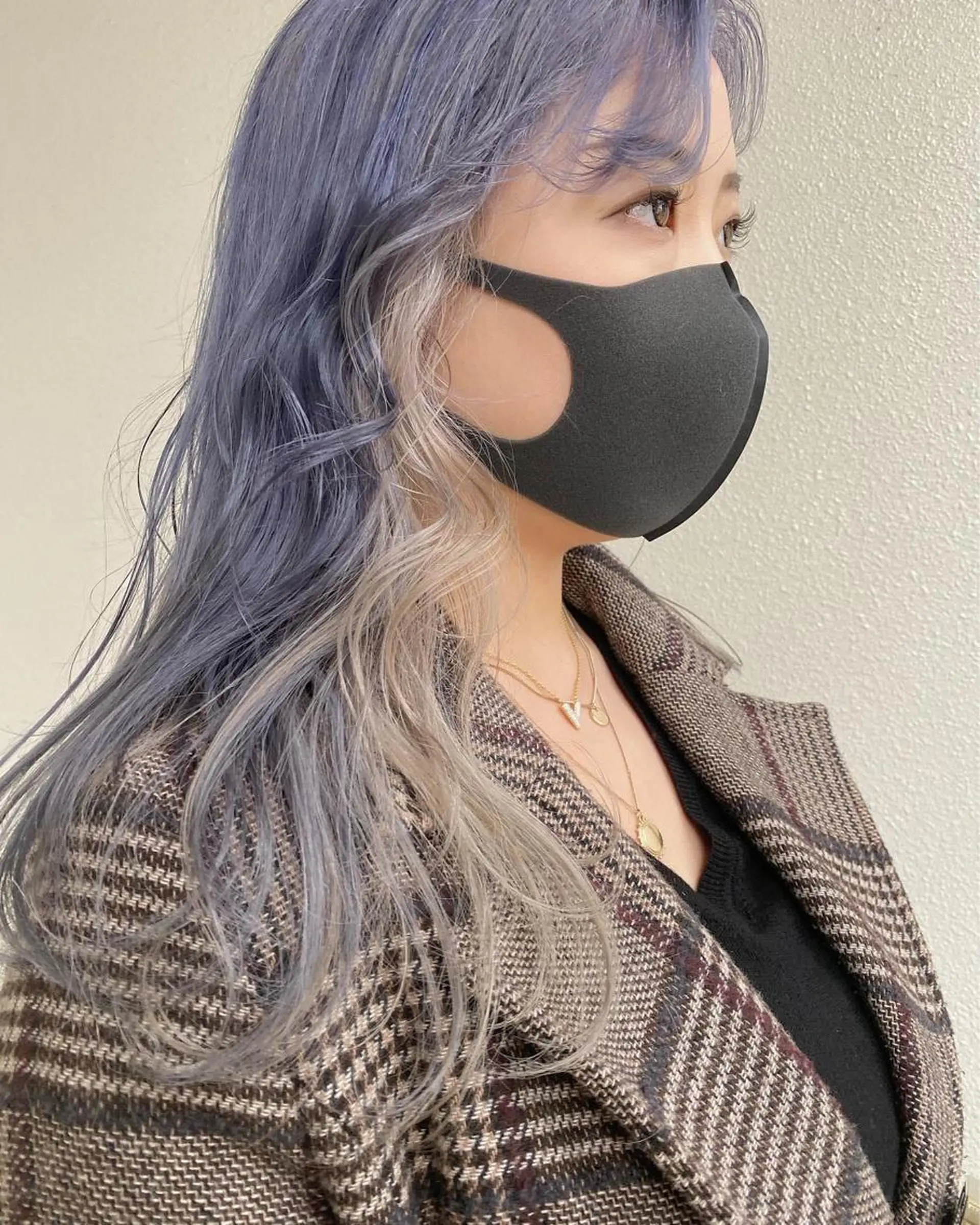 セミロング カラー GiseL アンリのヘアスタイル