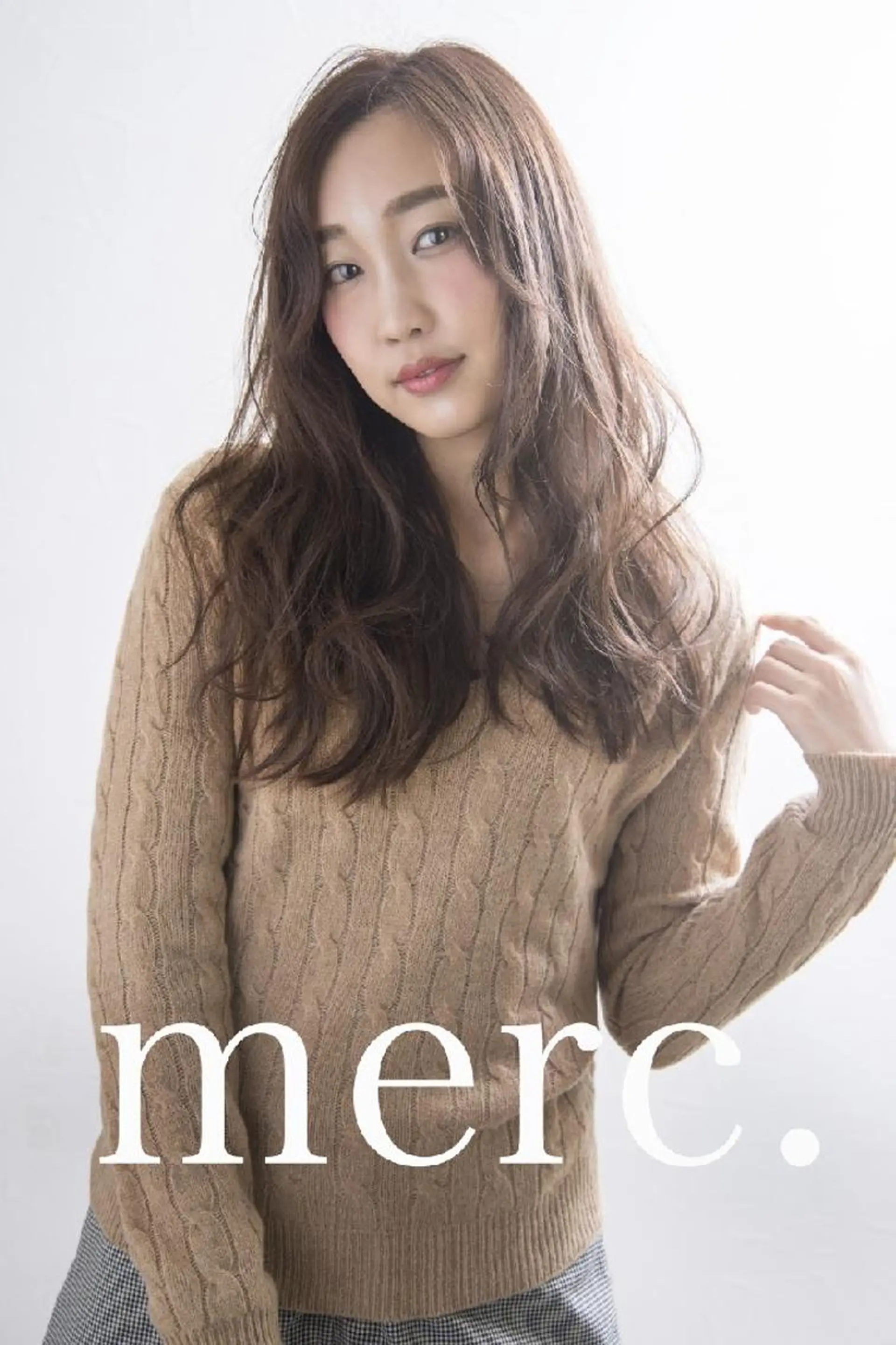 セミロング カット ヘアカラー belta 姫路山吹 カラーモデル募集のヘアスタイル