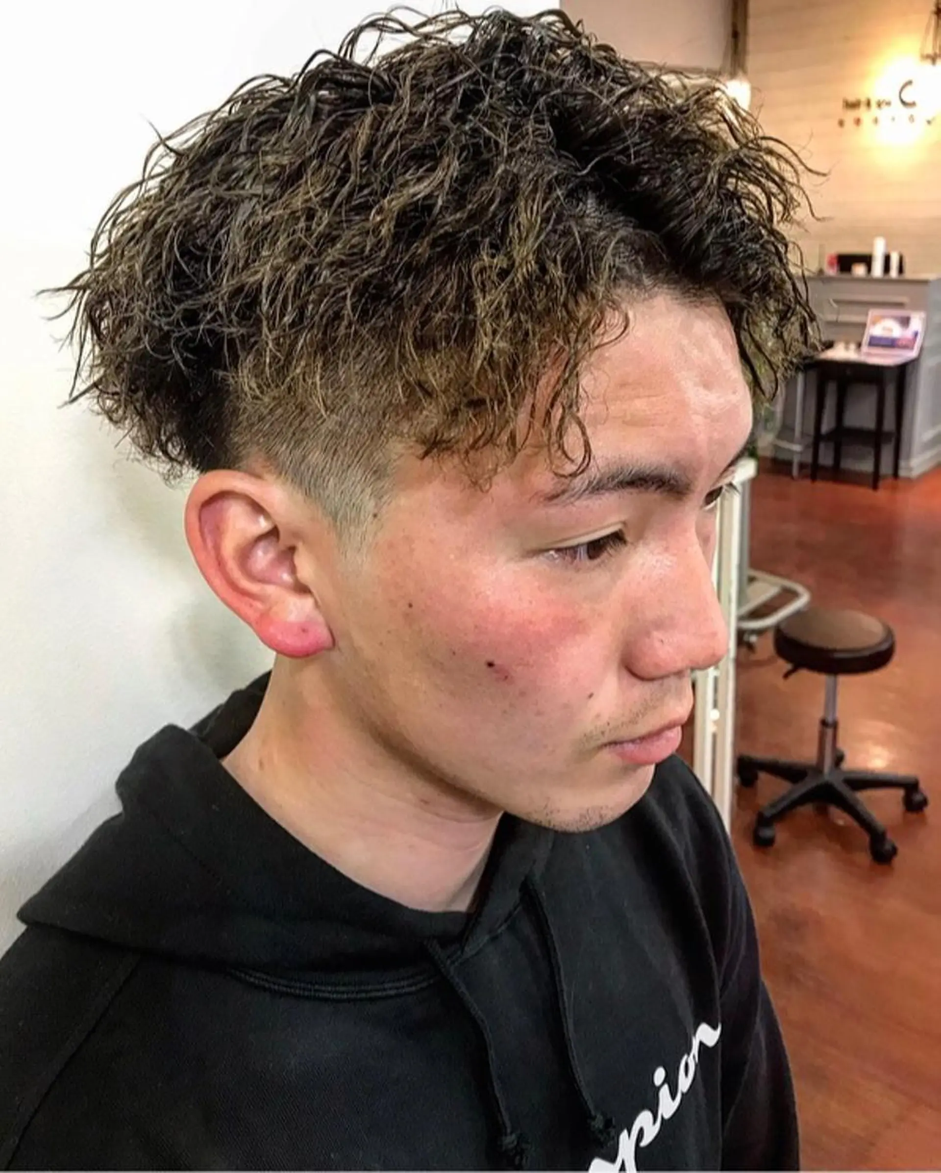 パーマ メンズ メンズパーマ カット パーマ ヨシダ トオルのヘアスタイル
