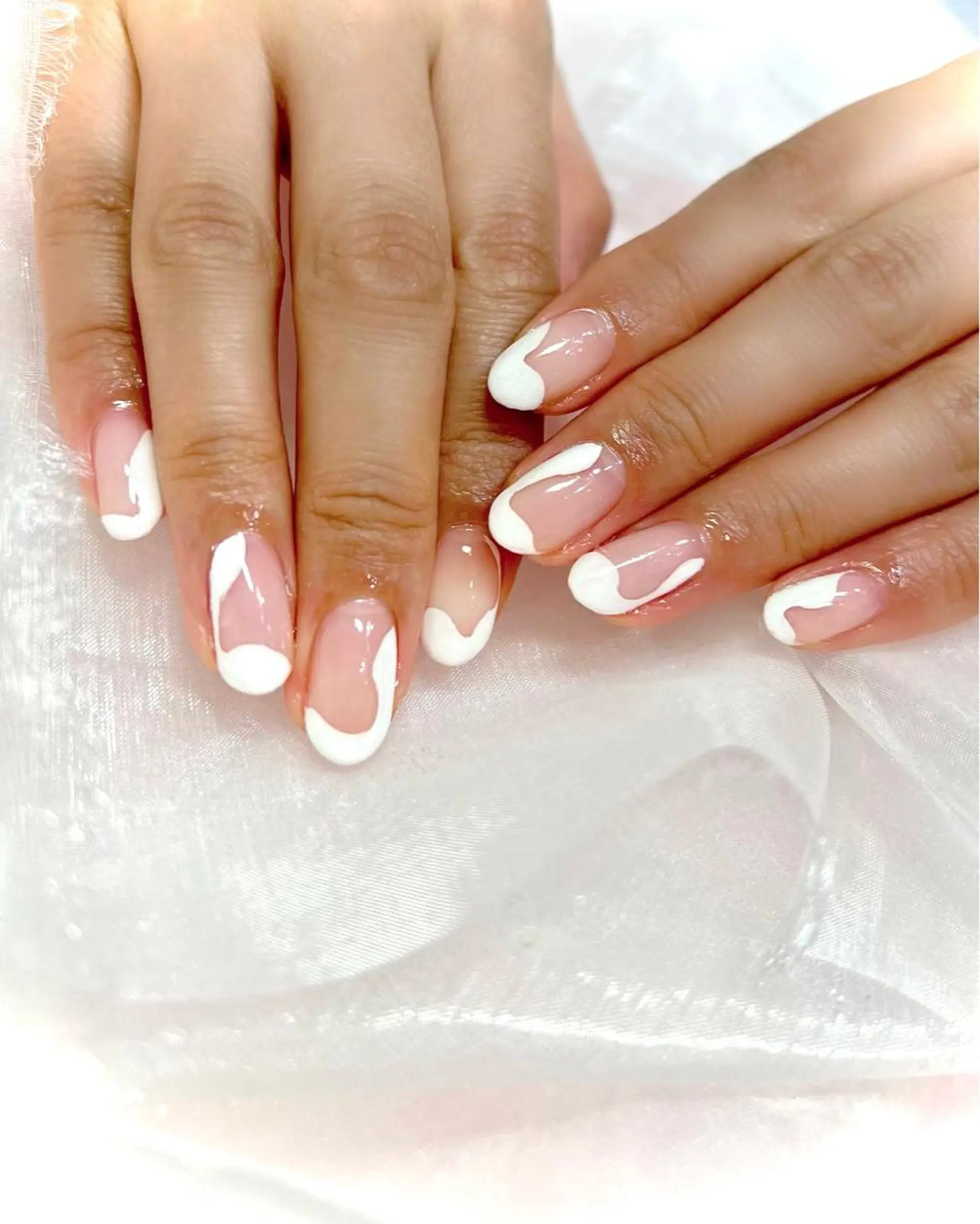 ネイル フレンチネイル ハンドネイル 梅津 郁美のネイルデザイン