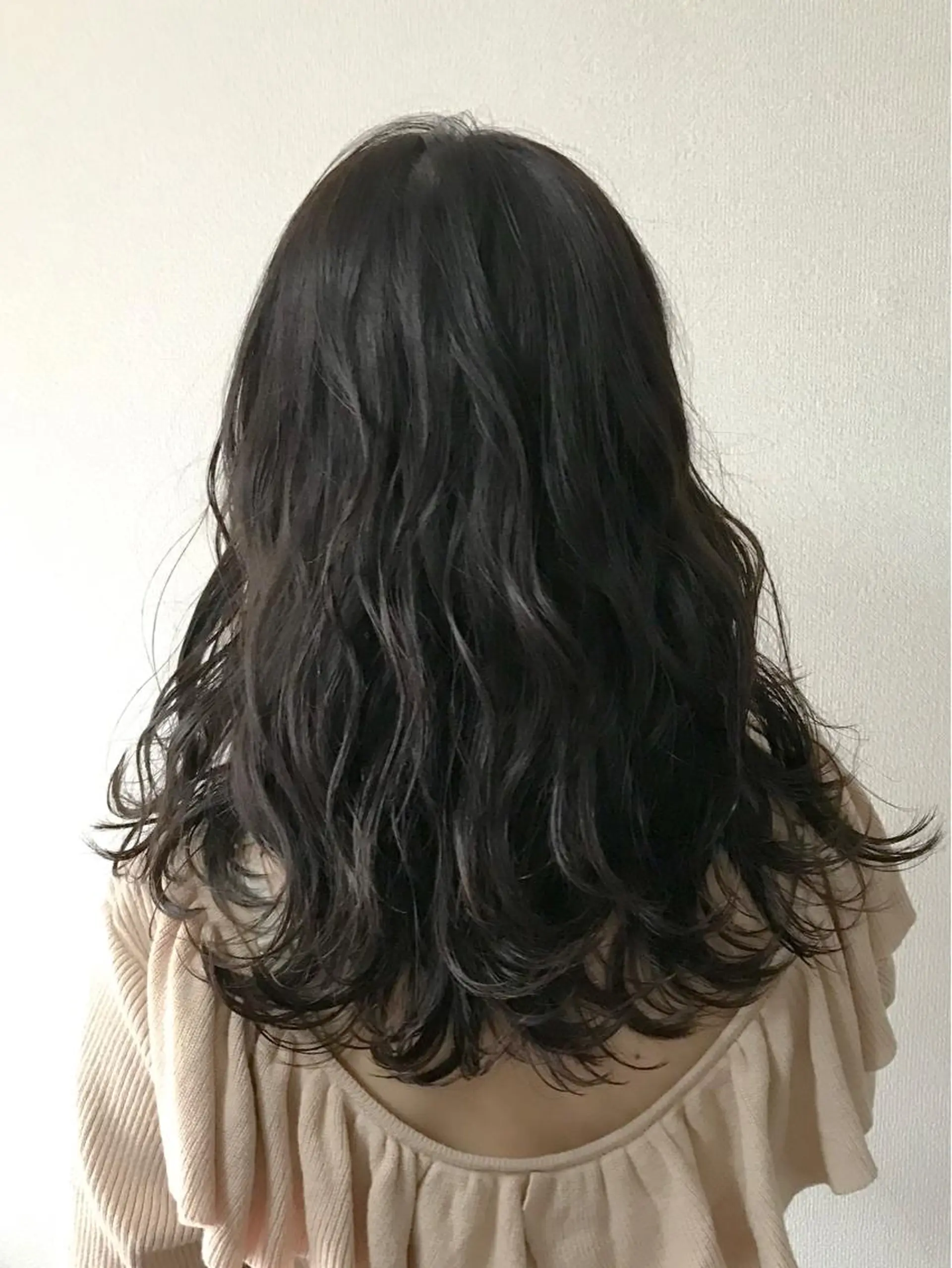 ロング 赤み消し韓国ヘア レイヤー縮毛🤍渡邉のヘアスタイル