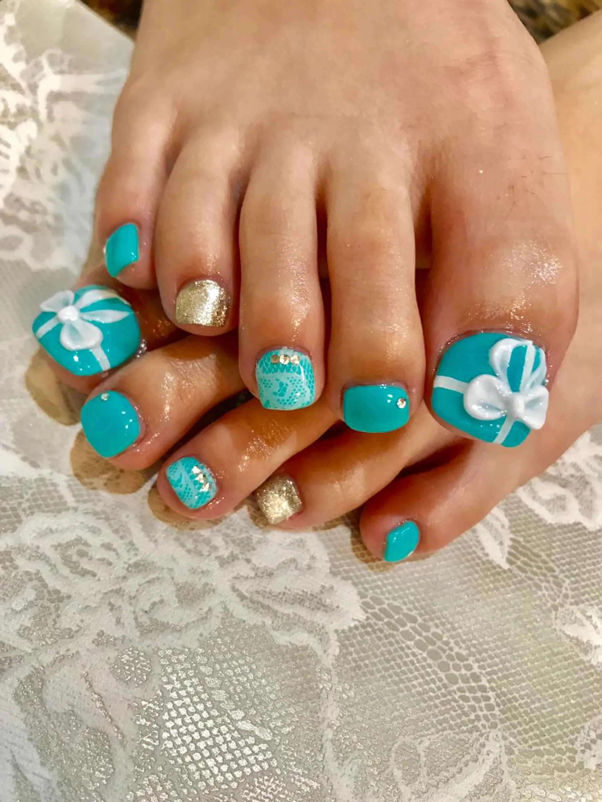 ネイル フットネイル ジェルネイル ワンカラーネイル フットネイル Grazie AMOREのネイルデザイン