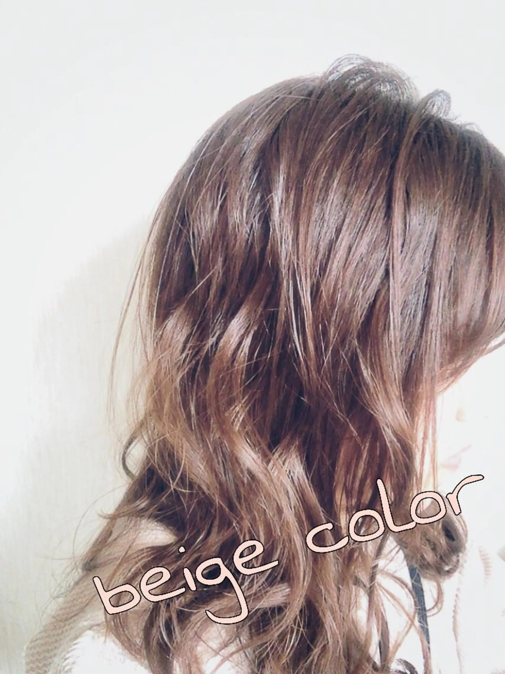 セミロング カラー 髪質改善✨️透明感カ ラー✧*。山下さいみのヘアスタイル