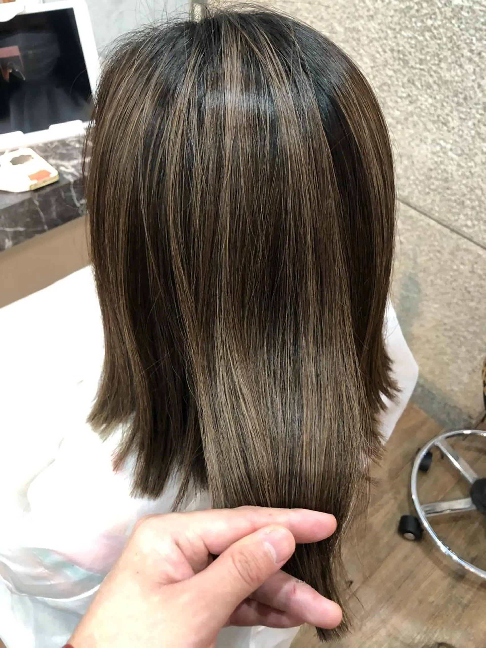 ミディアム カラー olino 【オリノ】西田辺のヘアスタイル