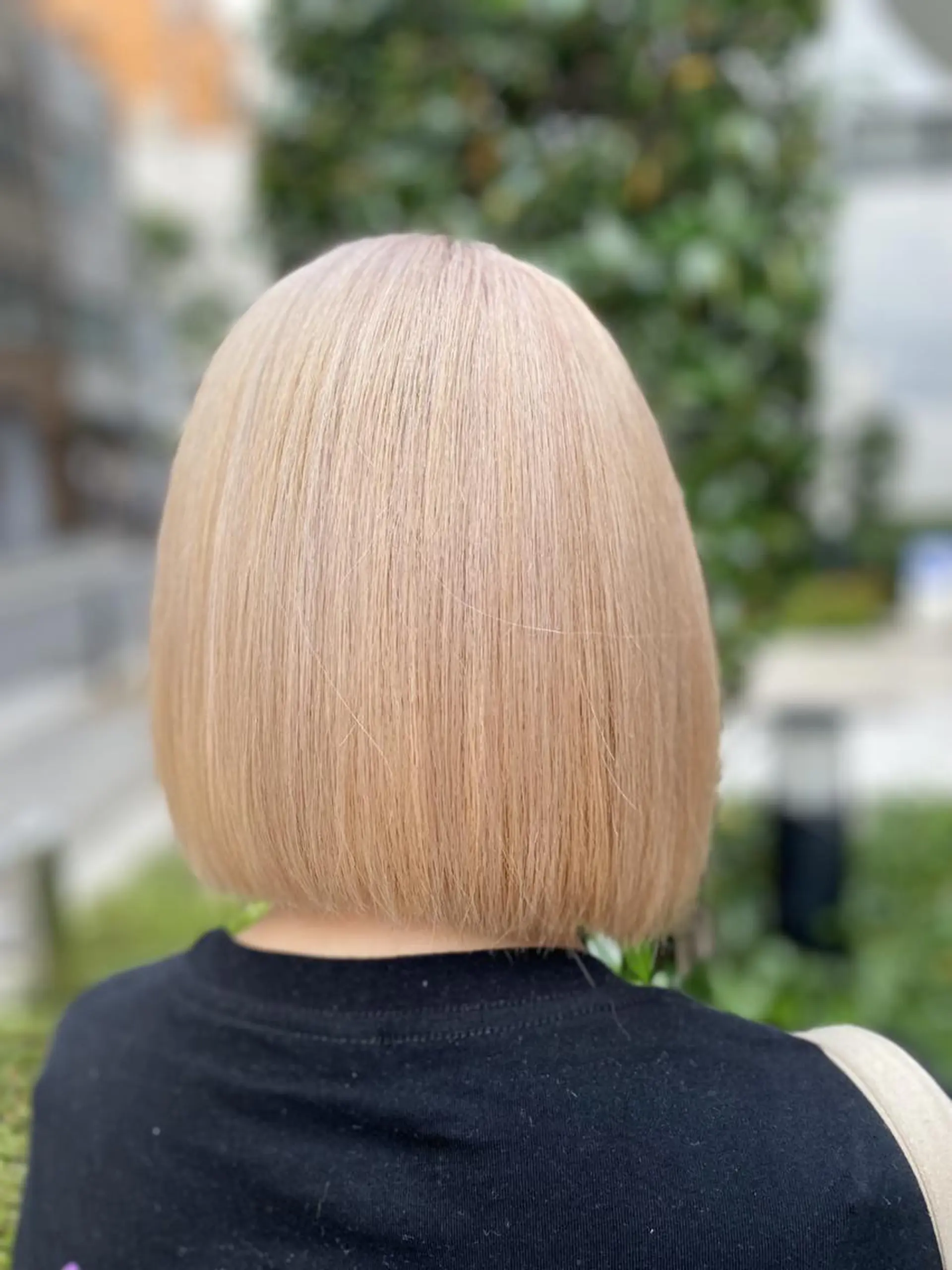 ミディアム カラー ヘアカラー トリートメント 🤍carina ハイトーンサロン🤍のヘアスタイル