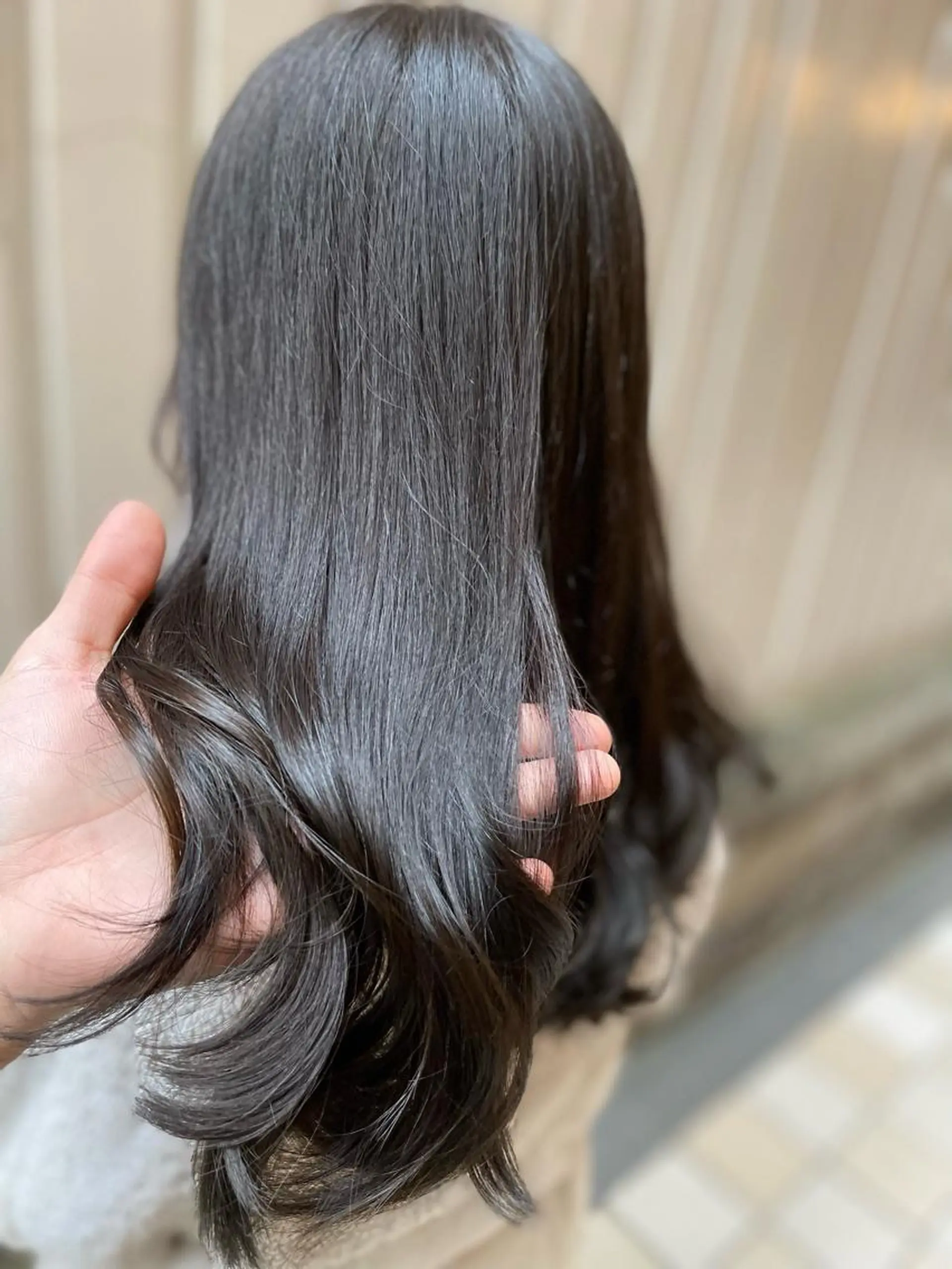 ミディアム ヘアカラー トリートメント antica YOSHIのヘアスタイル