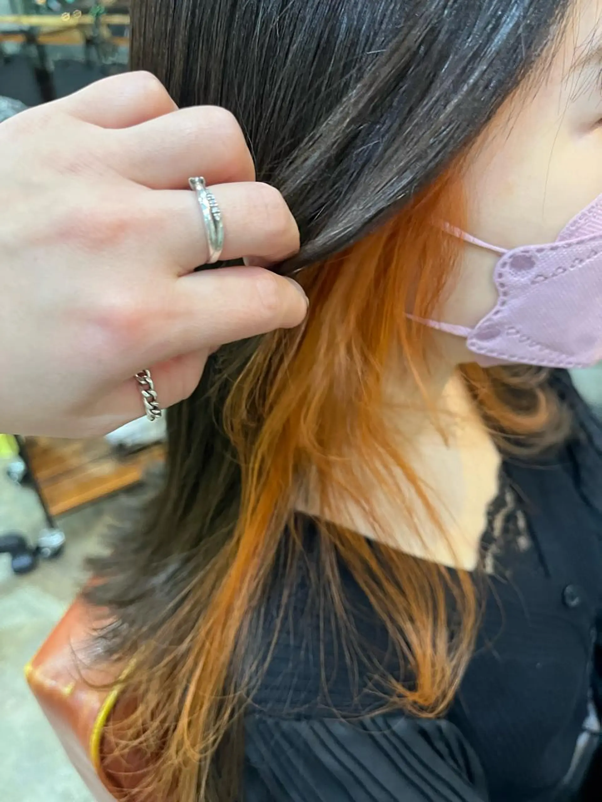 セミロング カラー インナーカラー オレンジ カット ヘアカラー ハイトーンカラー/ 🌞セキヤアイ🌈のその他イメージ