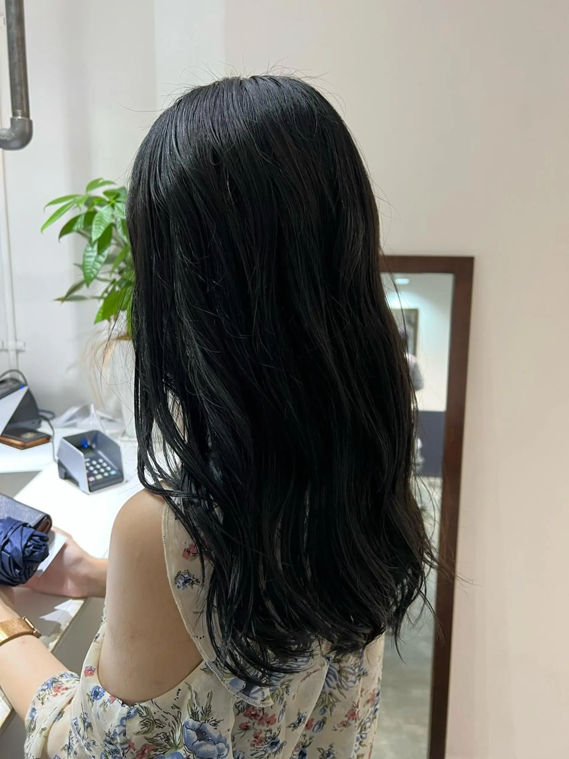 ロング カラー ケアブリーチ/ili 村上佳那多のヘアスタイル