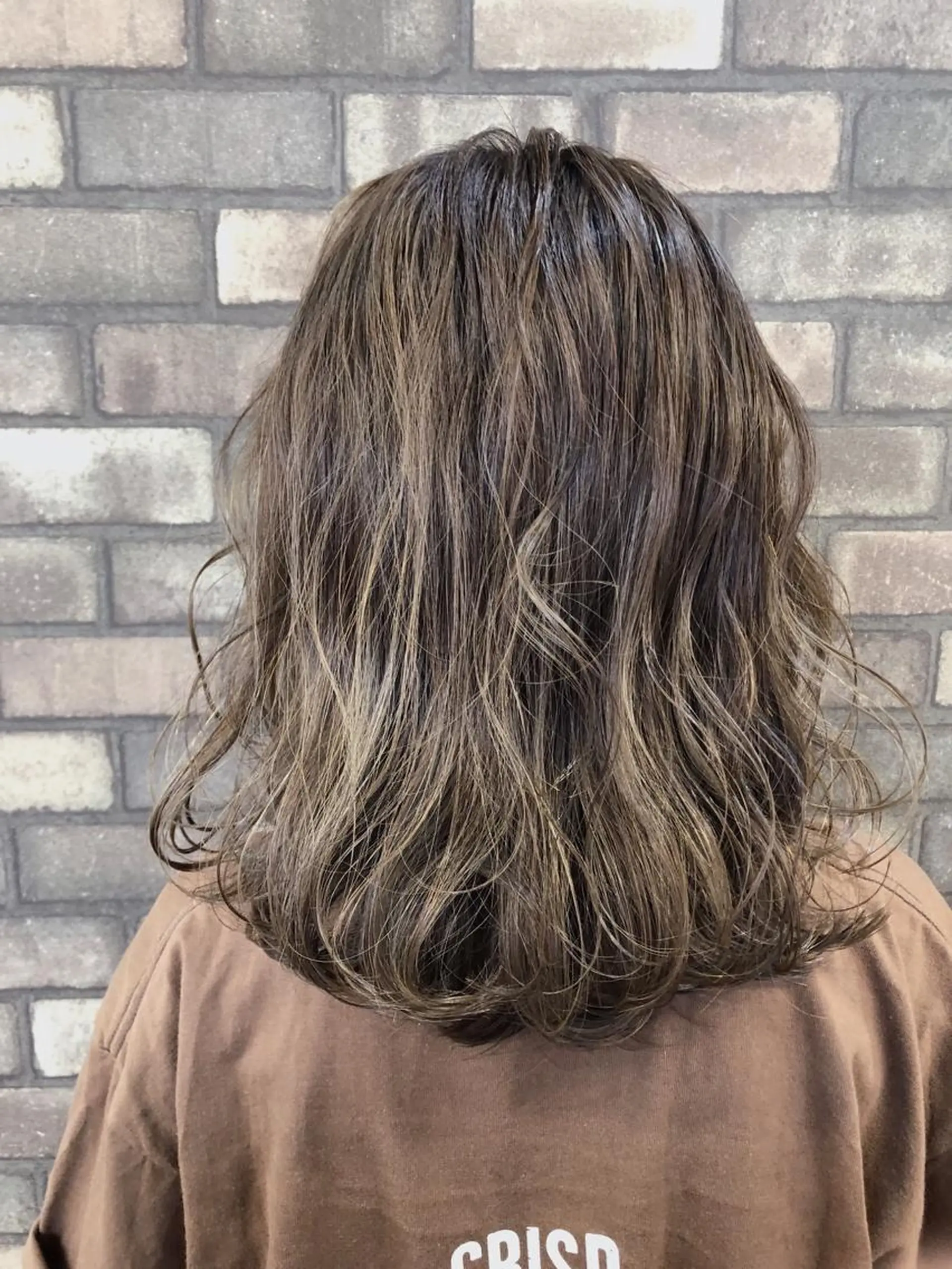 ミディアム カラー ハイライトカラー 外国人風カラー ハイライト 髪質改善/レイヤー ストウシンゴのヘアスタイル