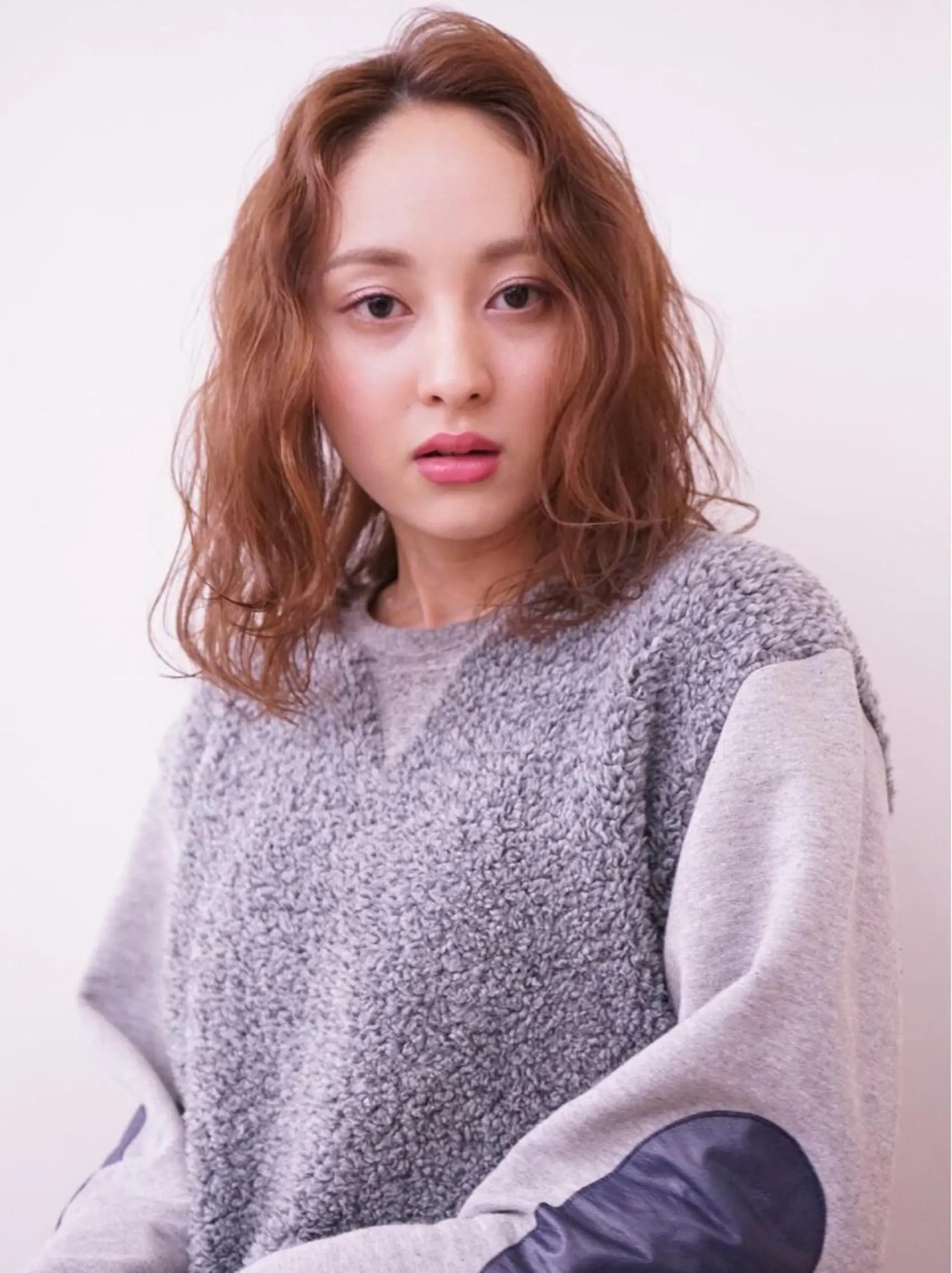 セミロング カラー パーマ ヘアアレンジ カット ヘアカラー パーマ 可愛いを作る神 ナオヒロのヘアスタイル