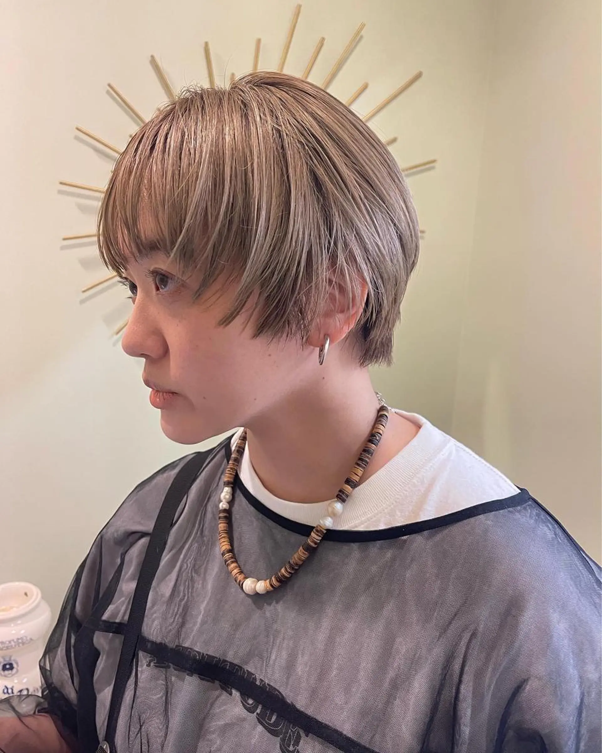 ショート カラー pole/apartment所属・💓パーマ，💗 レイヤーカットのヘアスタイル