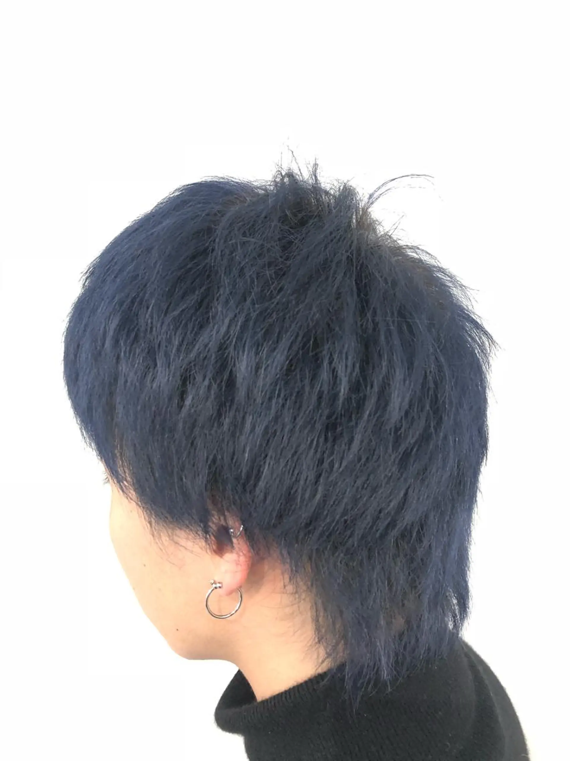 ショート カラー パーマ ヘアアレンジ メンズ キッズ ネイル マツエク・マツパ ブルーカラー ブルー emu所属・🌈髪質改善・美髪矯 正・平野瀬乃🌈のヘアスタイル