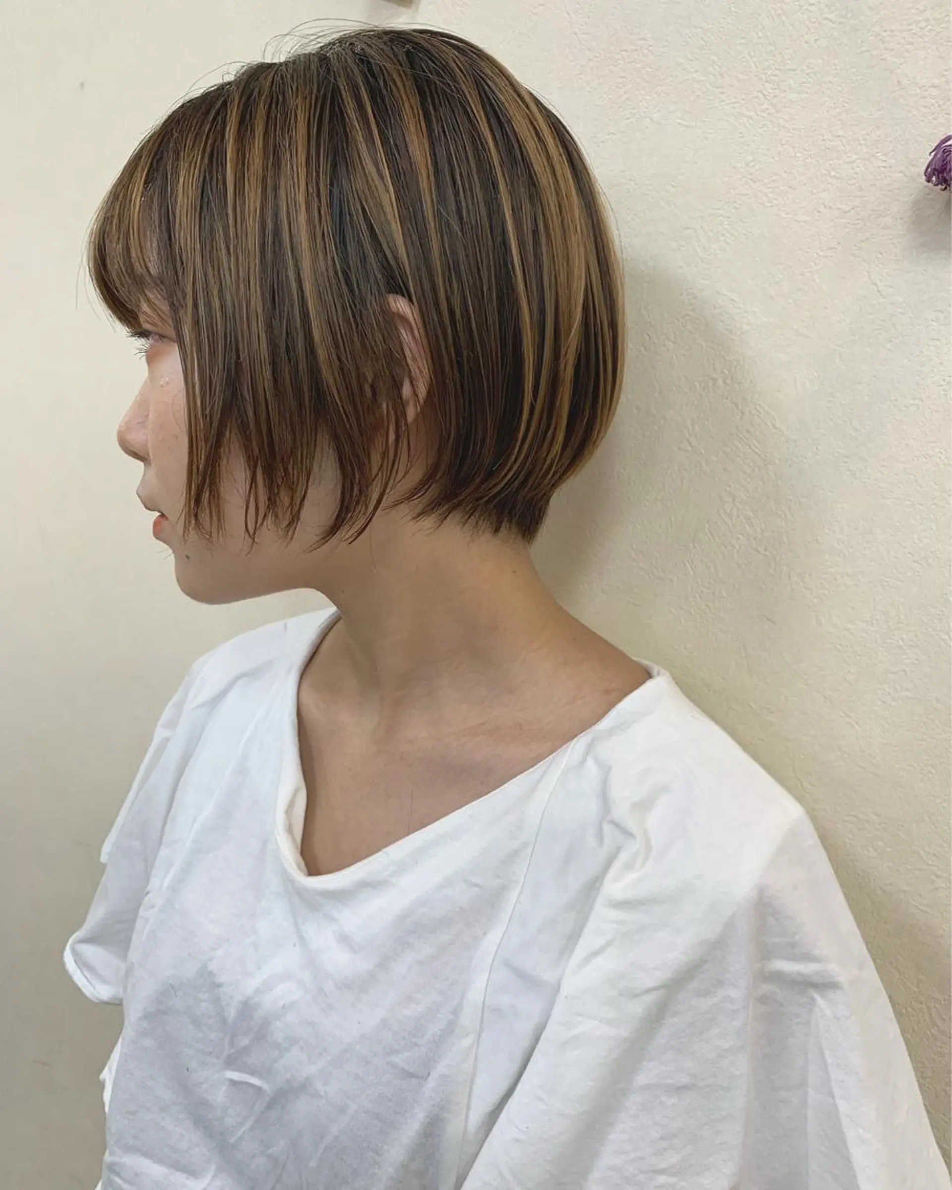 ショート 切りっぱなしボブ ショートボブ ハンサムショート 丸みショート ボブ カット トリートメント 朝がちょっと楽しくな るshort･bobのヘアスタイル