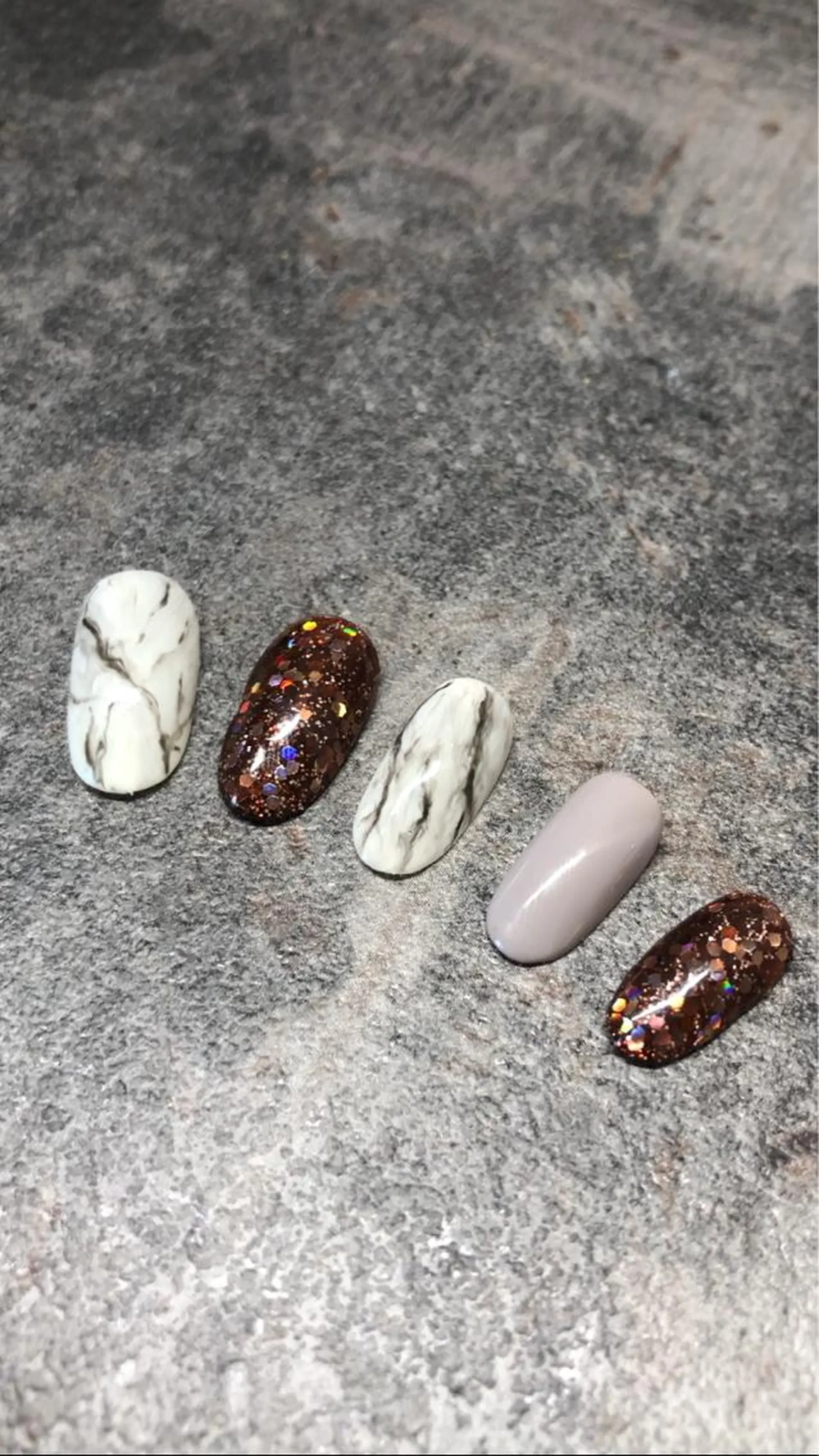 ネイル ハンドネイル 宮本 百合子のネイルデザイン