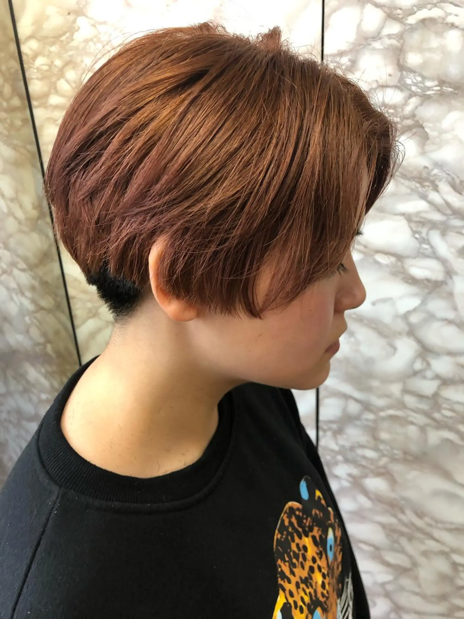 ショート カラー パーマ ヘアアレンジ メンズ オレンジ カット ヘアカラー トリートメント TOMO GEEKS代表のヘアスタイル