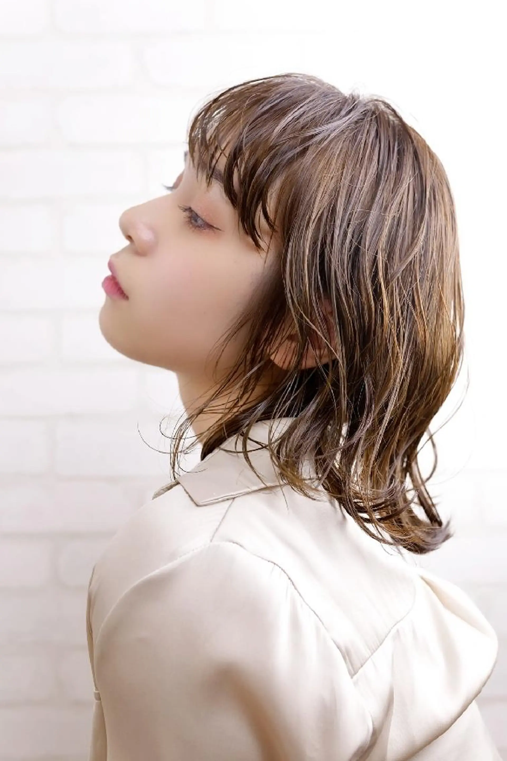 ミディアム パーマ カラー ヘアアレンジ マツエク・マツパ ネイル キッズ イルミナカラー 外国人風カラー premier modelsのヘアスタイル