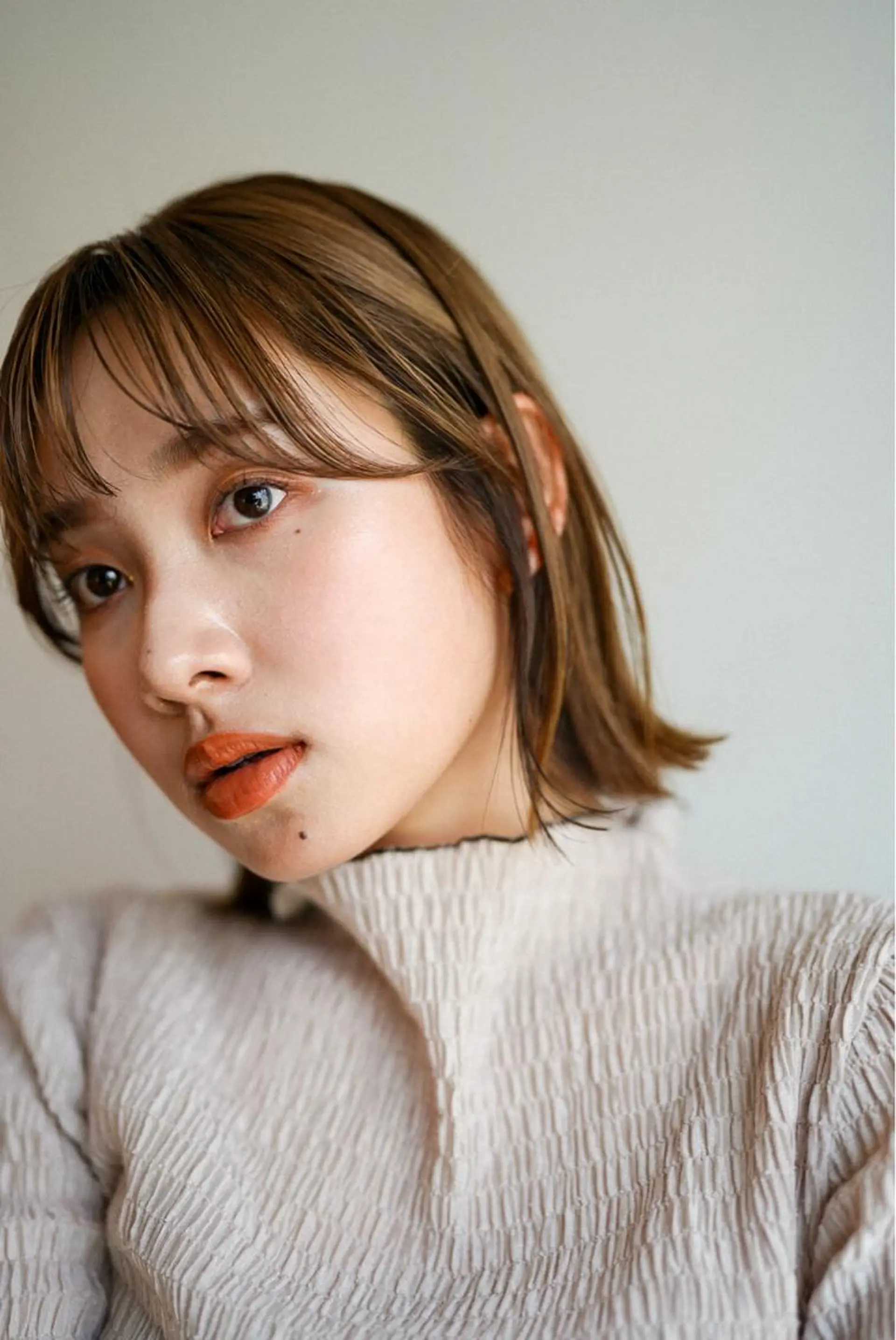 ミディアム THE DAY所属・AKI HASHIMOTOのヘアスタイル